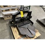 MONTON BROTHER 24" MANUAL CUTTER