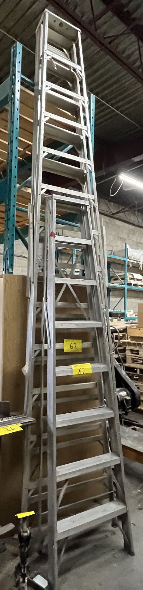 LOT OF 12', 8', 2' ALUMINUM LADDERS