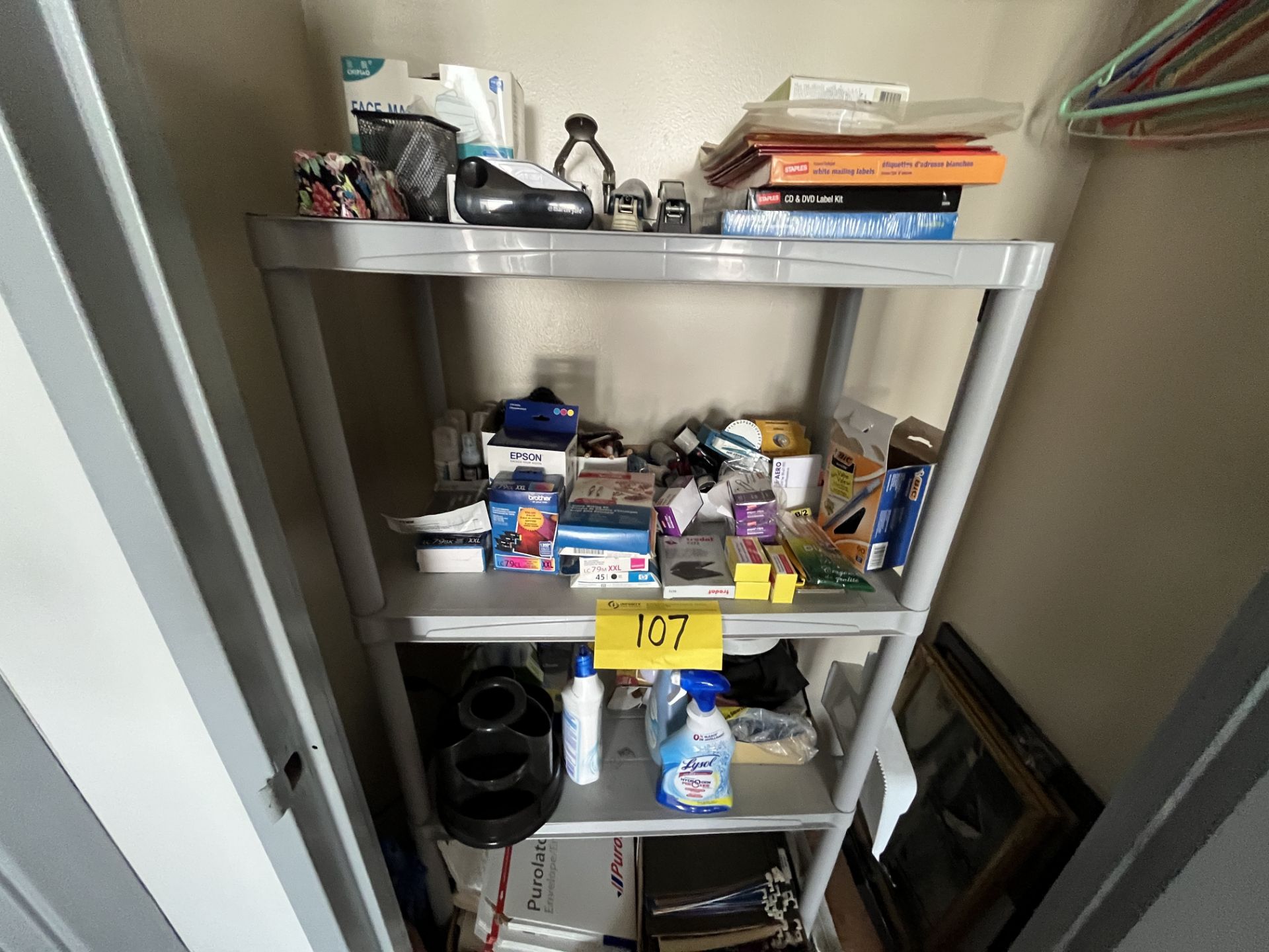 CONTENTS OF OFFICE SUPPLY ROOM - Image 3 of 4