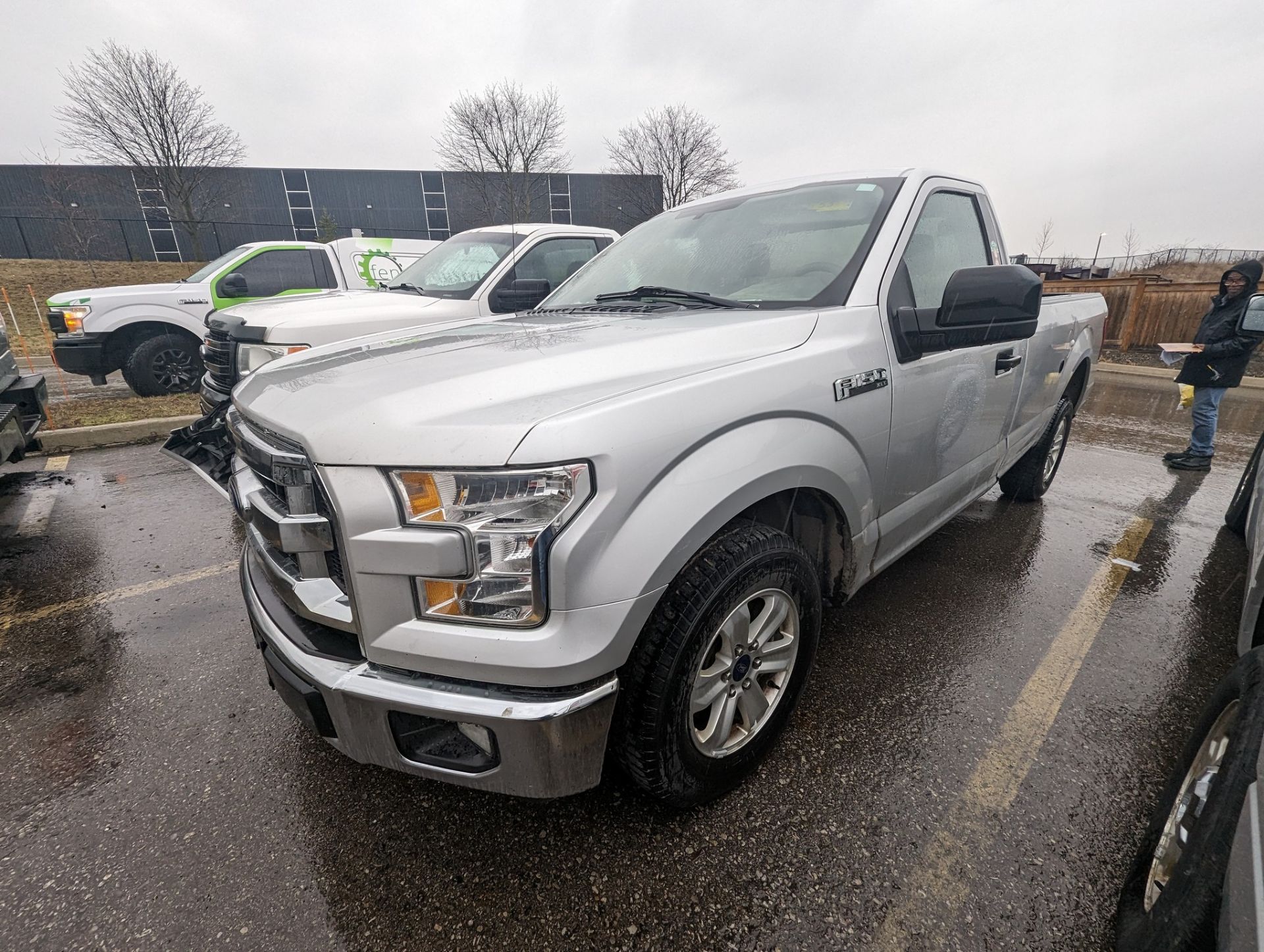 2016 FORD F150 XLT PICKUP TRUCK, VIN# 1FTMF1CF0GKD47624, APPROX. 338,090KMS (DAMAGED) - Image 2 of 6