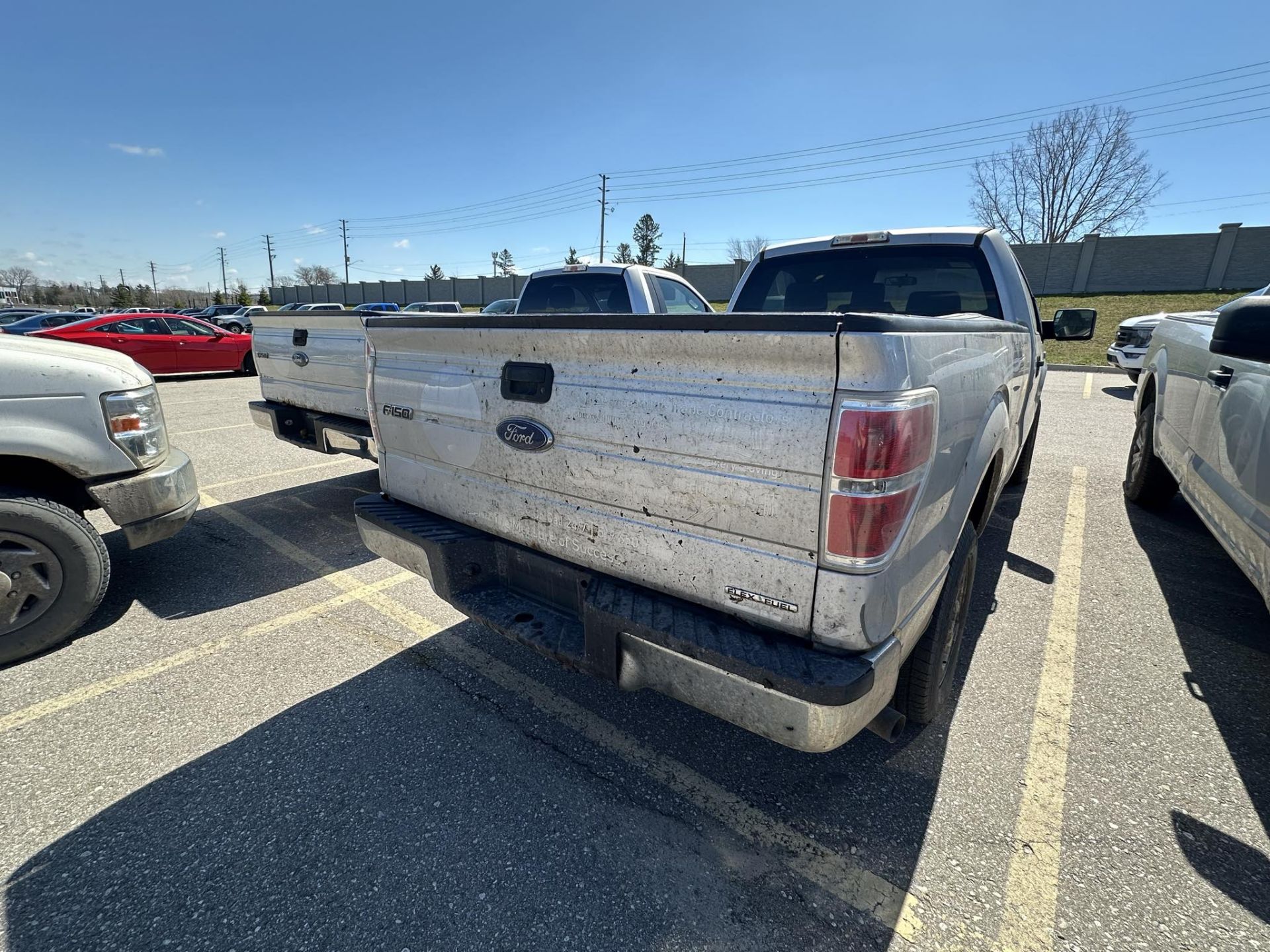 2014 FORD F150 PICKUP TRUCK, APPROX. 335,932KMS, VIN# 1FTMF1DE6EKD12846 (NO BLACK TOOLBOXES) - Image 4 of 9