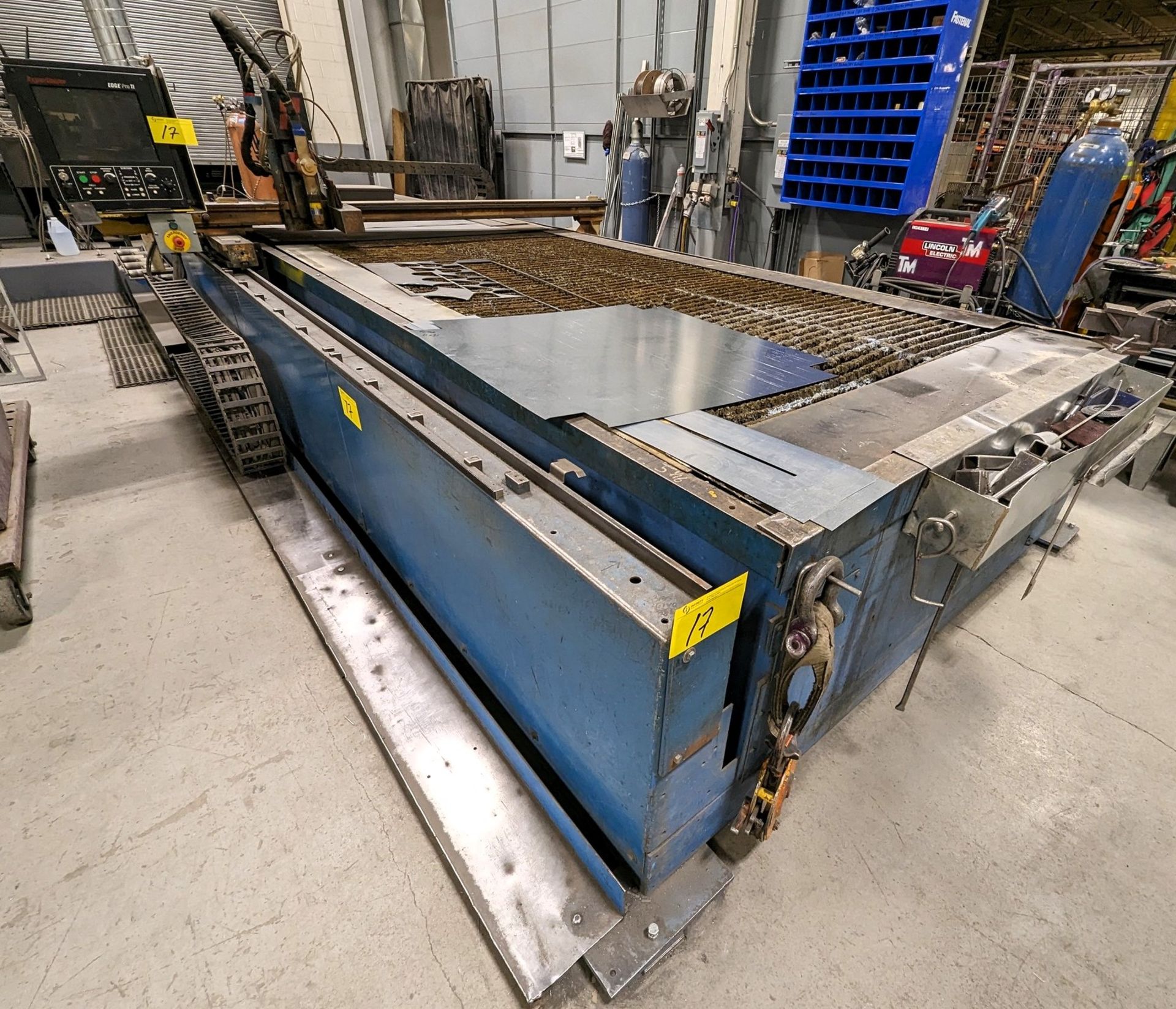 MESSER METALMASTER II CNC PLASMA CUTTING TABLE, 6’ X 20’ CAP., S/N MMII-98-3642, HYPERTHERM EDGE PRO