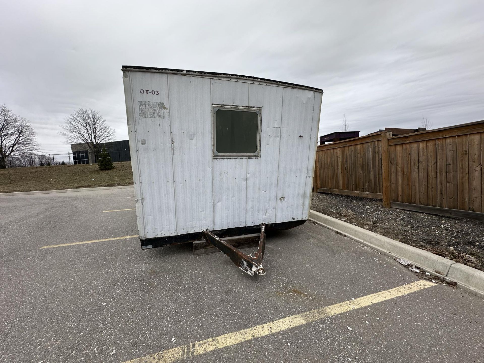 16' X 10' AXLE OFFICE TRAILER (#003) - Image 2 of 8