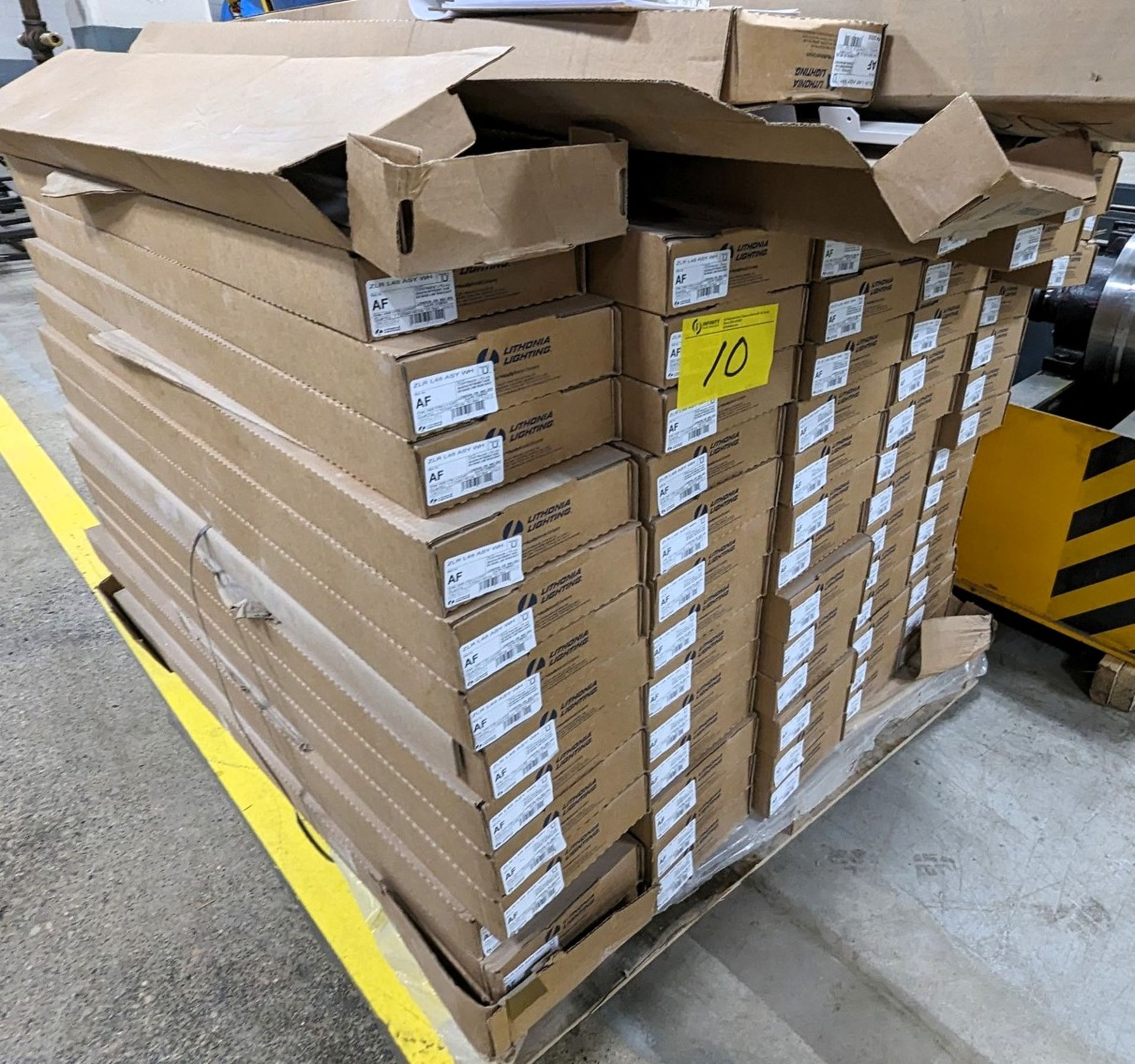 PALLET OF LITHONIA LIGHTING LIGHT FIXTURES (APPROX. 75 BOXES)