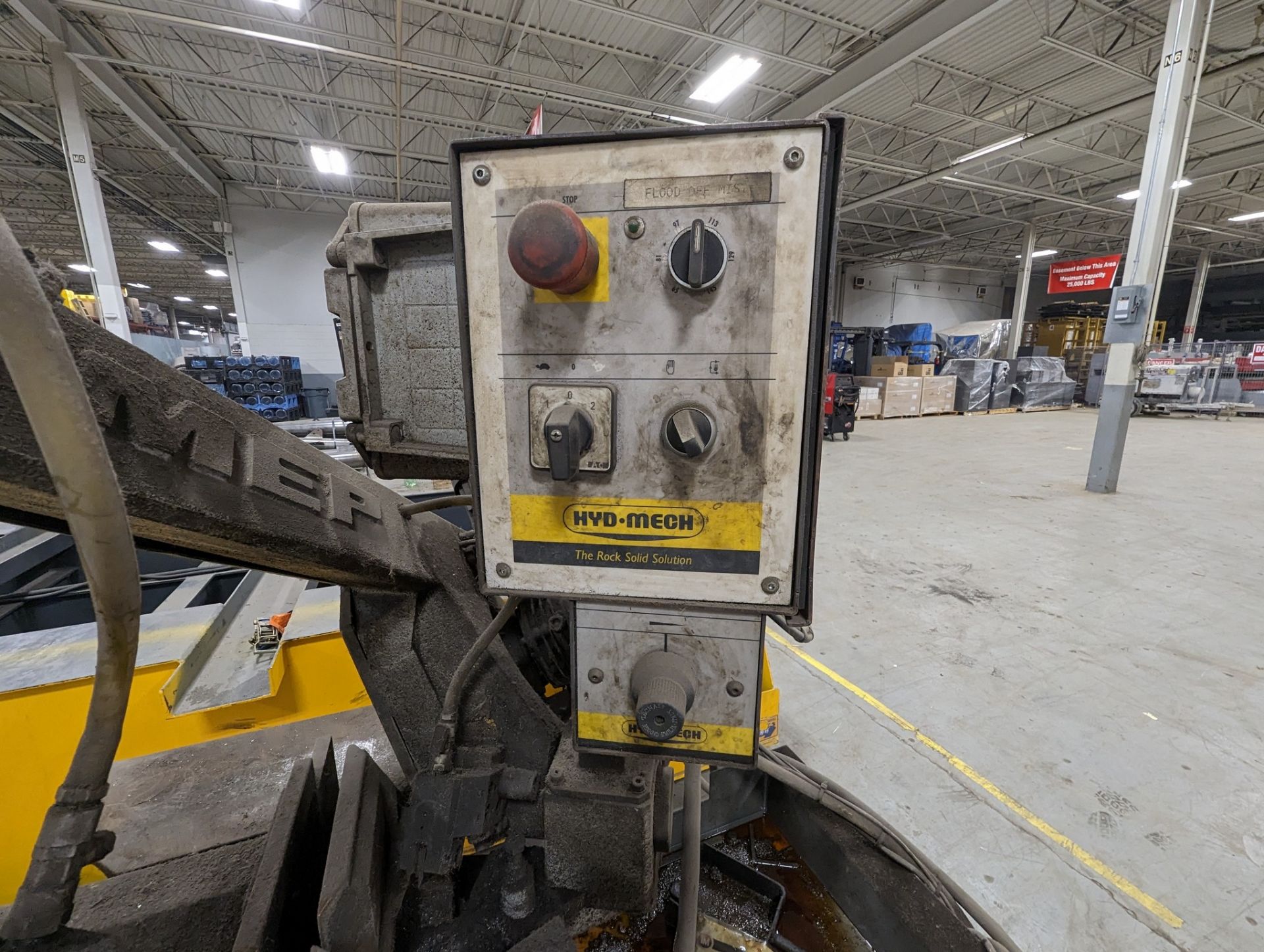 HYD-MECH DM-10 DOUBLE MITER HORIZONTAL BANDSAW, S/N XXX01161204 (RIGGING FEE $100) - Image 4 of 6