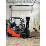 TOYOTA 8FGCU25 PROPANE FORKLIFT, 5,000LB CAP., 189” MAX LIFT, 3-STAGE MAST, SOLID TIRES, SIDE SHIFT,