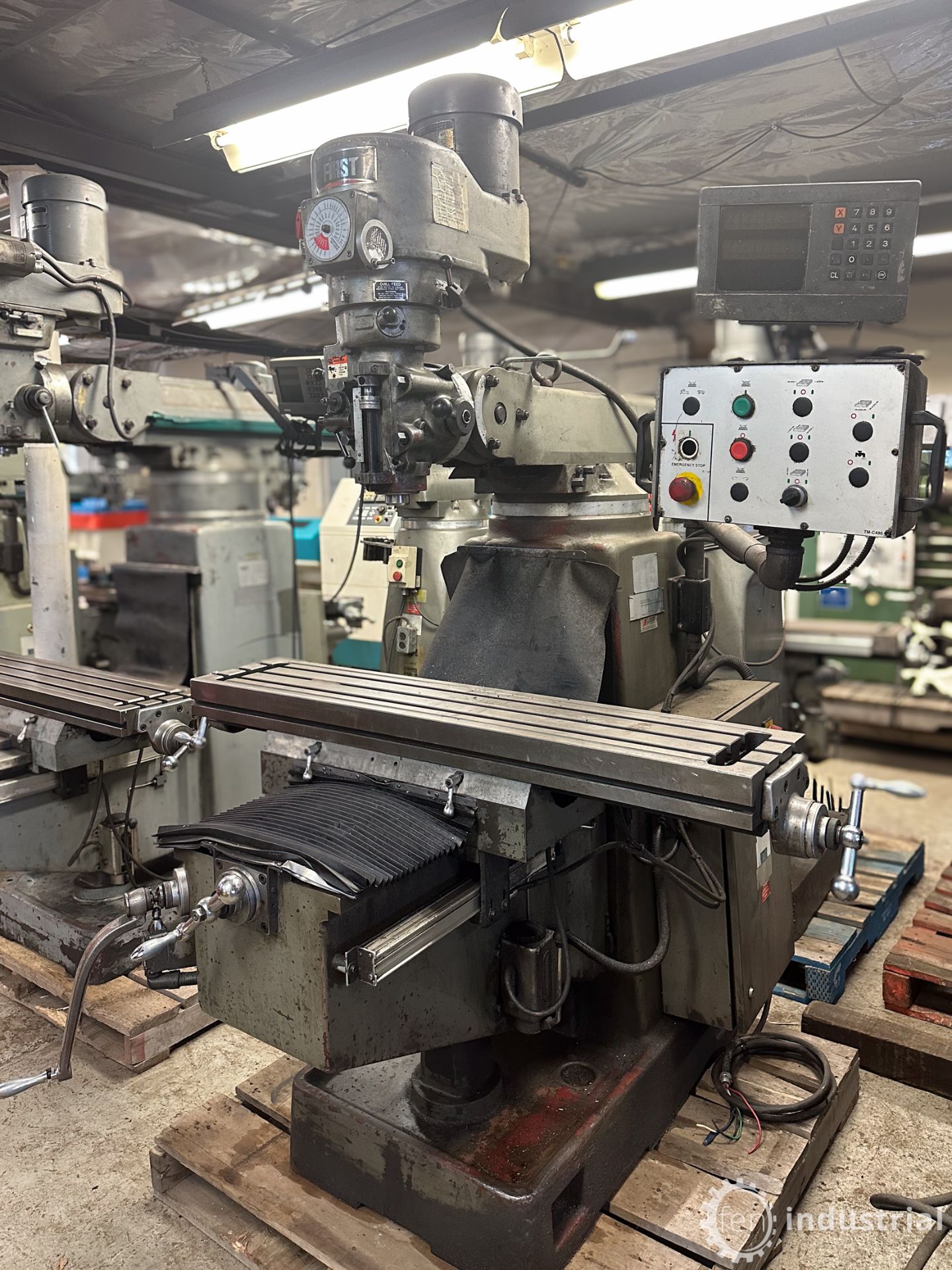 FIRST LC-185VS-B VERTICAL MILLING MACHINE, HEIDENHAIN 2-AXIS DRO, SPEEDS TO 4,500 RPM, S/N - Image 18 of 33