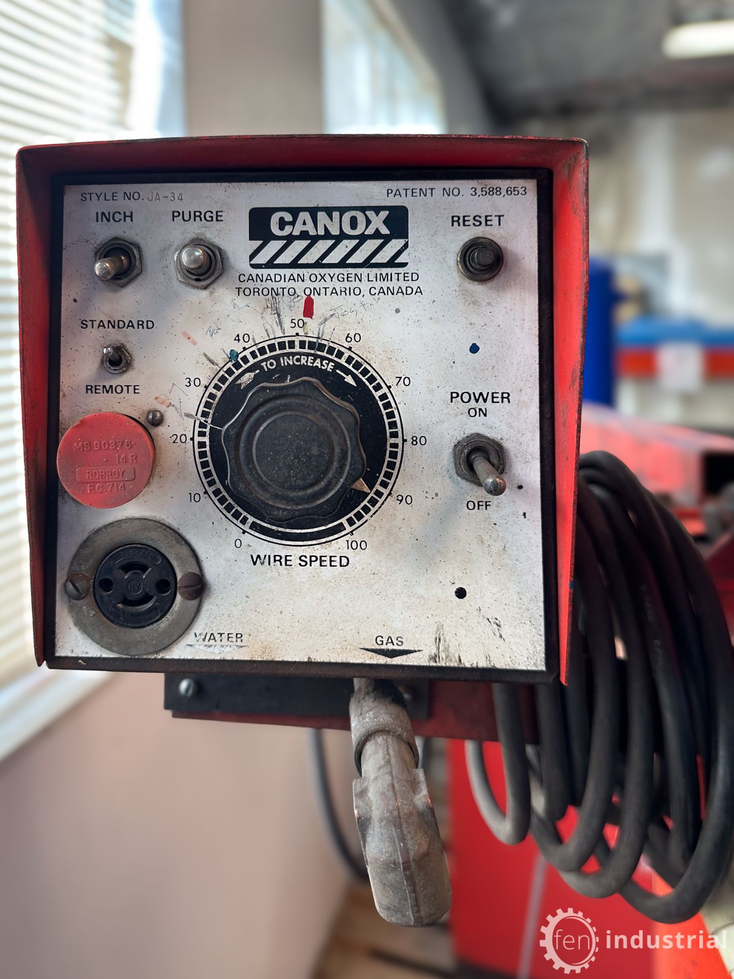 WELDING BOOM W/ CANOX MIGMATIC WIRE FEEDER (LOCATED IN BRANTFORD, ONTARIO) - Image 8 of 10