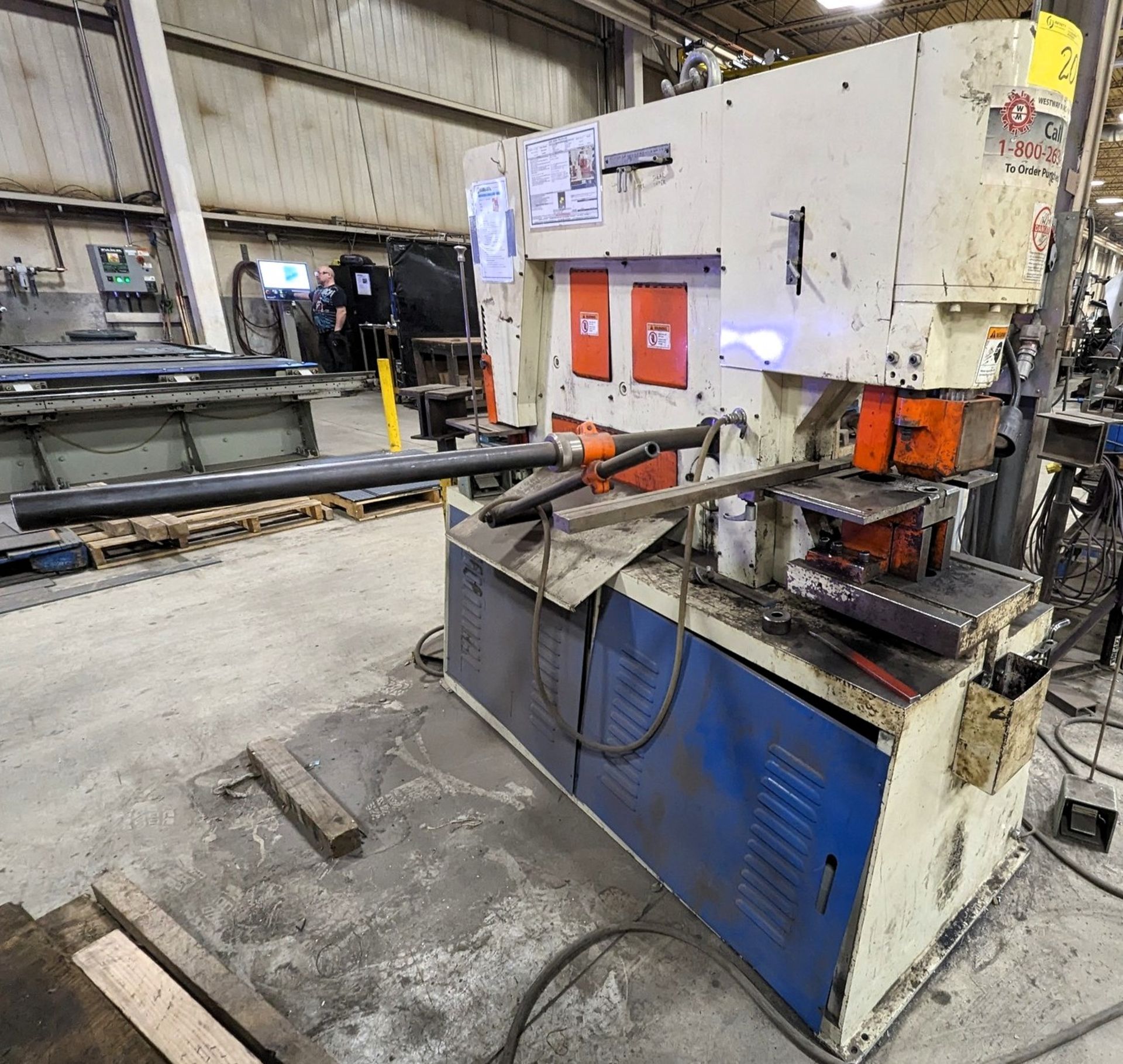 2015 FABMASTER / SUNRISE IW-110SD HYDRAULIC IRONWORKER, 110-TON PUNCH CAP., 6” X 6” X 9/16” ANGLE,