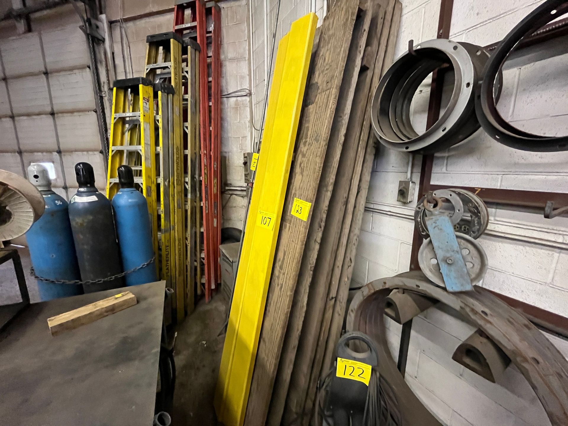 8' FORKLIFT FORK EXTENSIONS