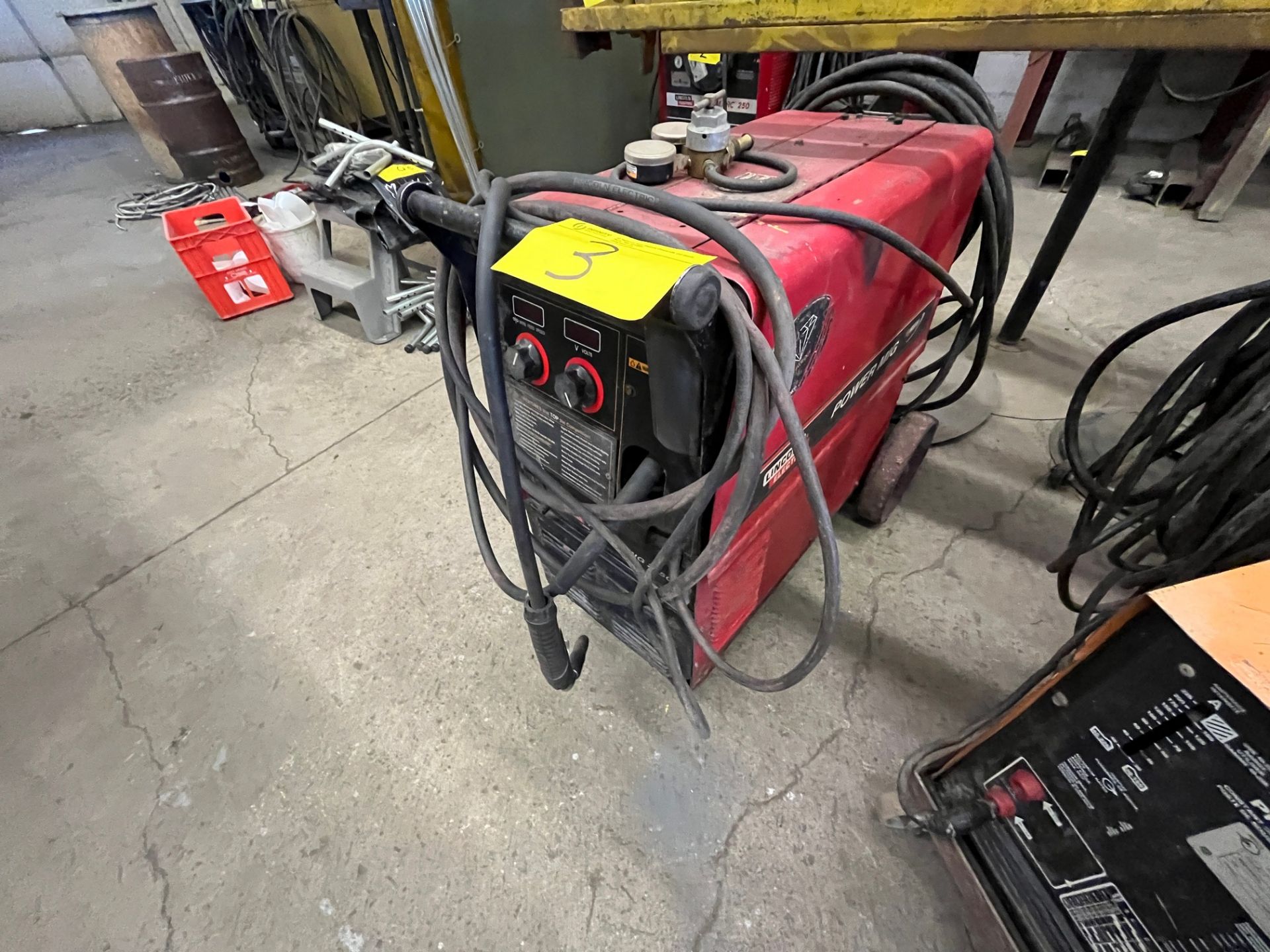 LINCOLN ELECTRIC POWER MIG 255C WELDER W/ CART, CABLES (NO TANKS) - Image 2 of 5