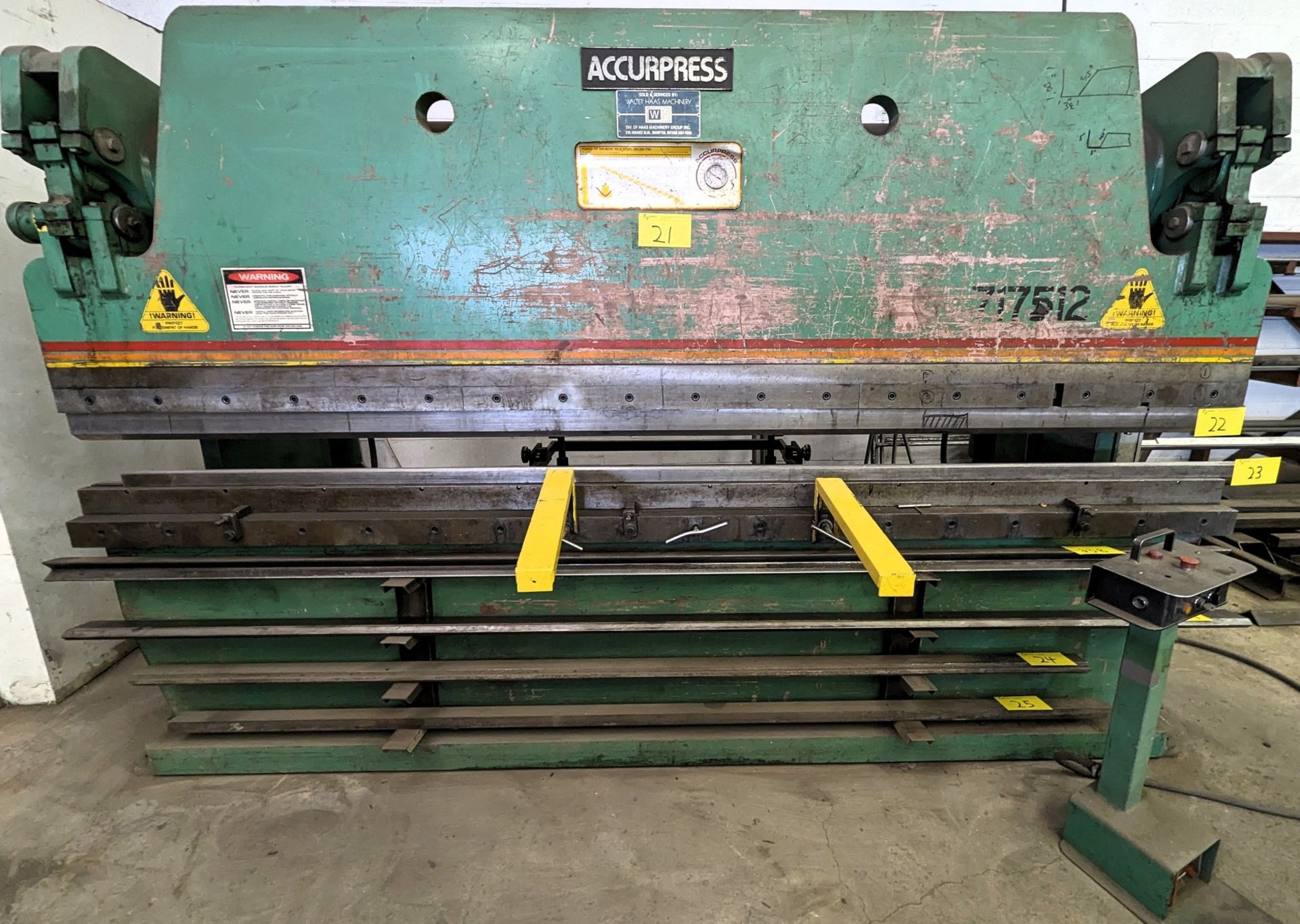 ACCURPRESS 717512 HYDRAULIC PRESS BRAKE, 175-TON X 12’ CAP., S/N 973 (NOTE: DIES SOLD SEPARATELY) ( - Bild 2 aus 13