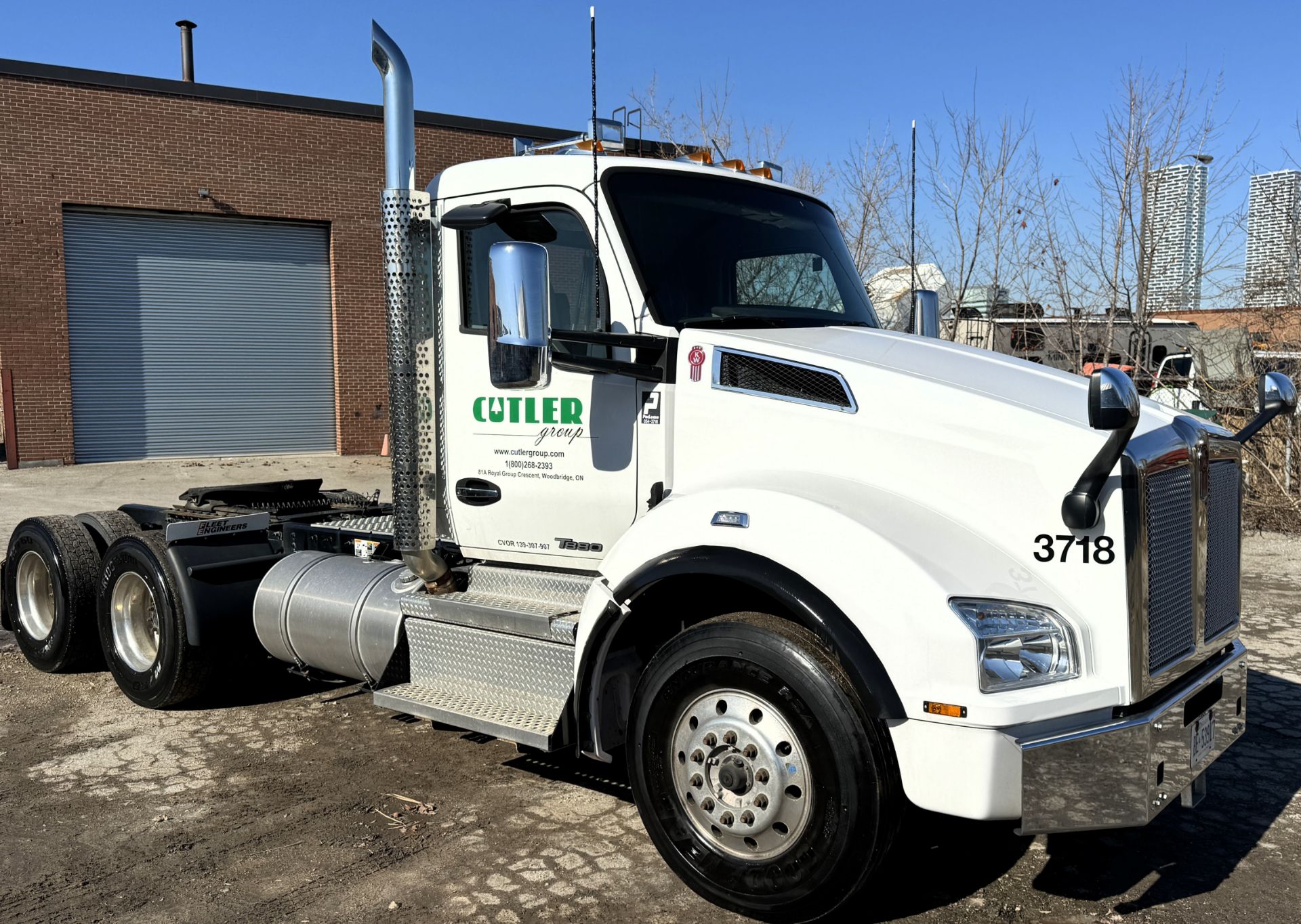 2021 KENWORTH T880 TANDEM AXLE TRACTOR TRUCK, VIN# 1XKZD40X4MJ972656, 70,709KMS, CUMMINS X15 525HP - Image 17 of 34