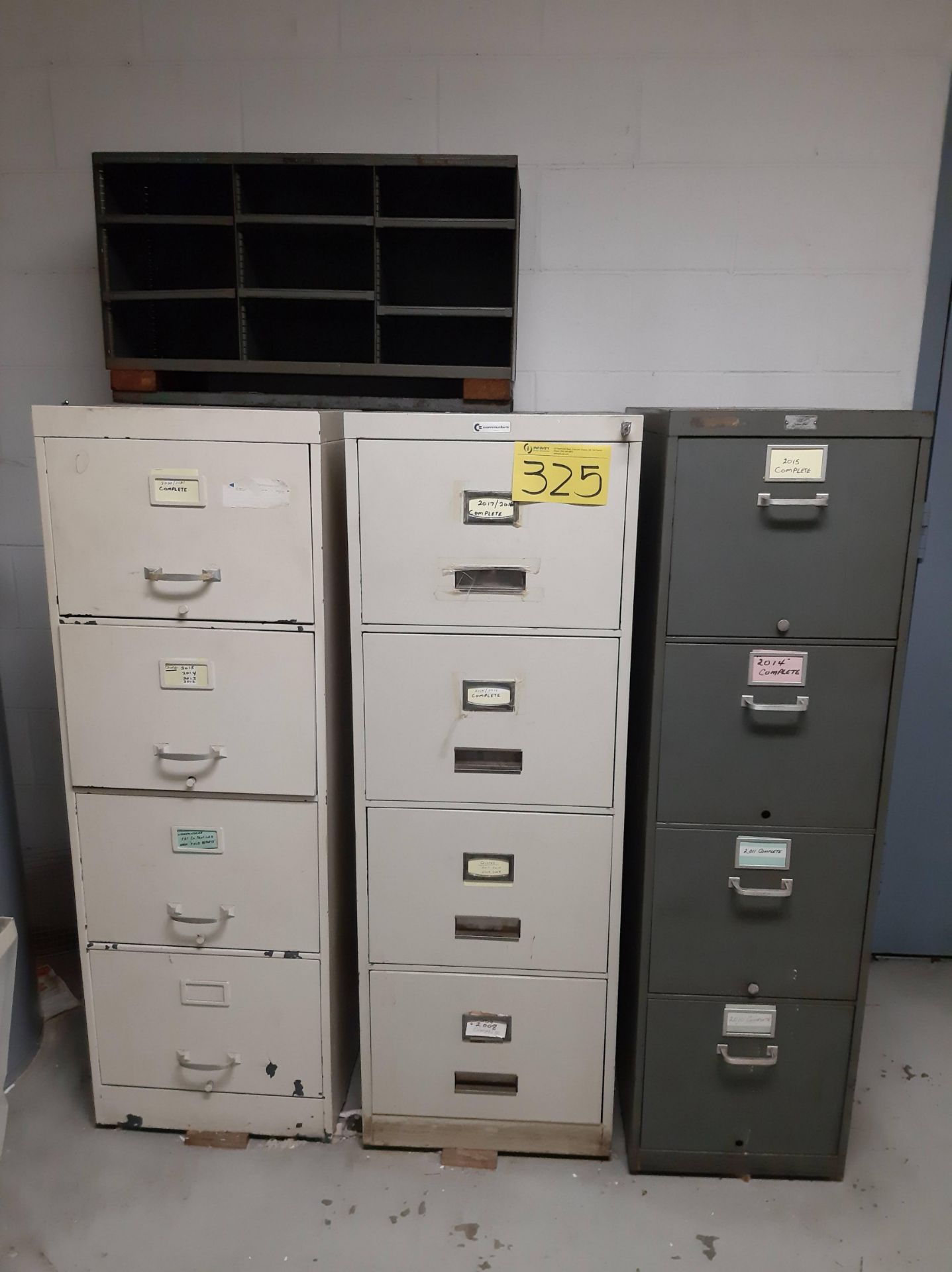 LOT OF (6) FILE CABINETS