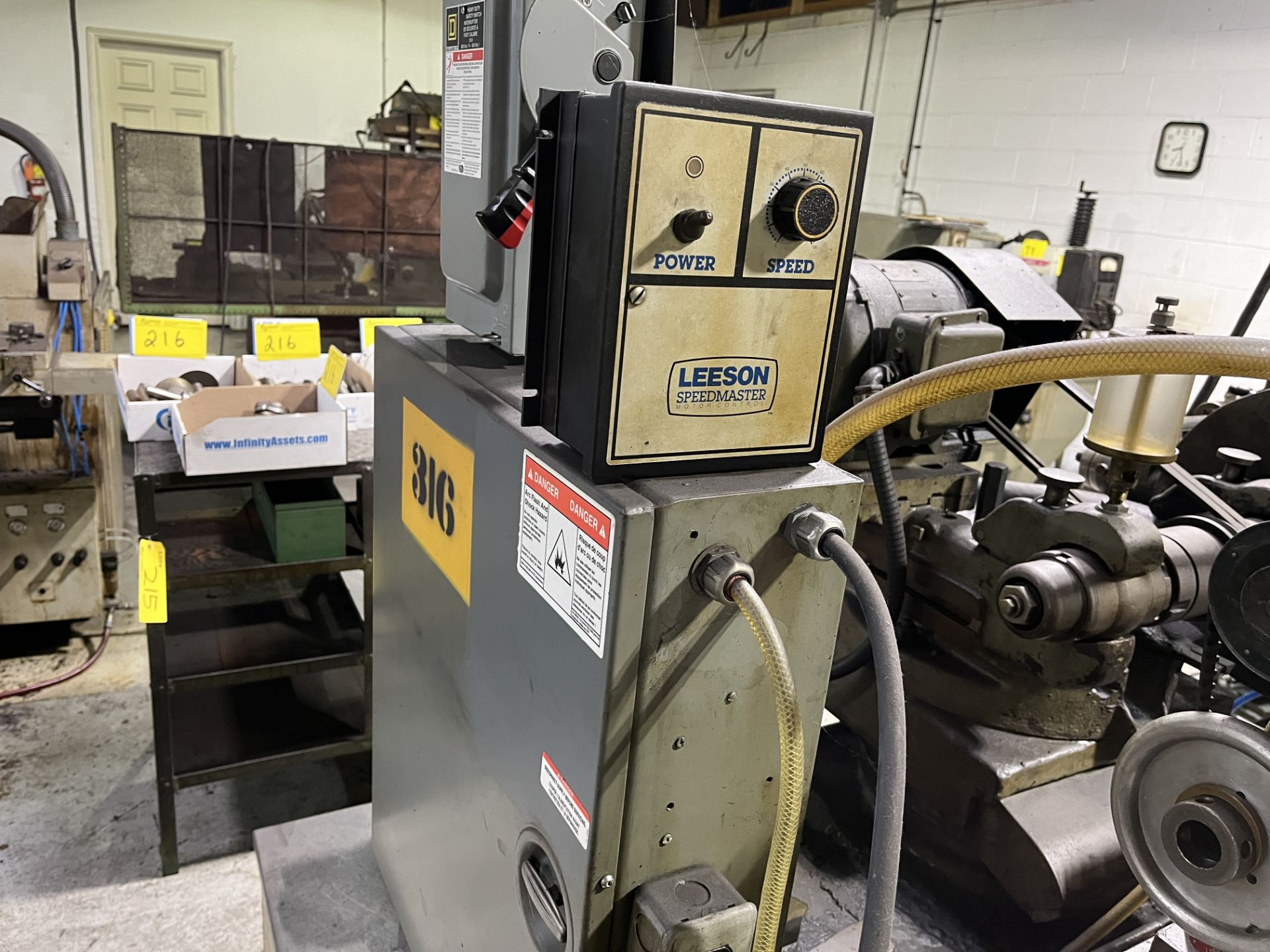BROWN & SHARPE NO. 2 CYLINDRICAL GRINDER W/ LEESON SPEED CONTROL (RIGGING FEE $400) - Image 7 of 8