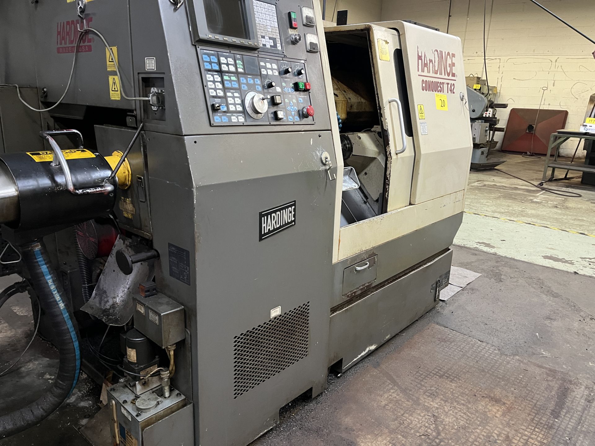 HARDINGE CONQUEST T42 CNC TURNING CENTER, MODEL SG-42, GE FANUC SERIES 18-T CNC CONTROL, COLLET - Bild 11 aus 19