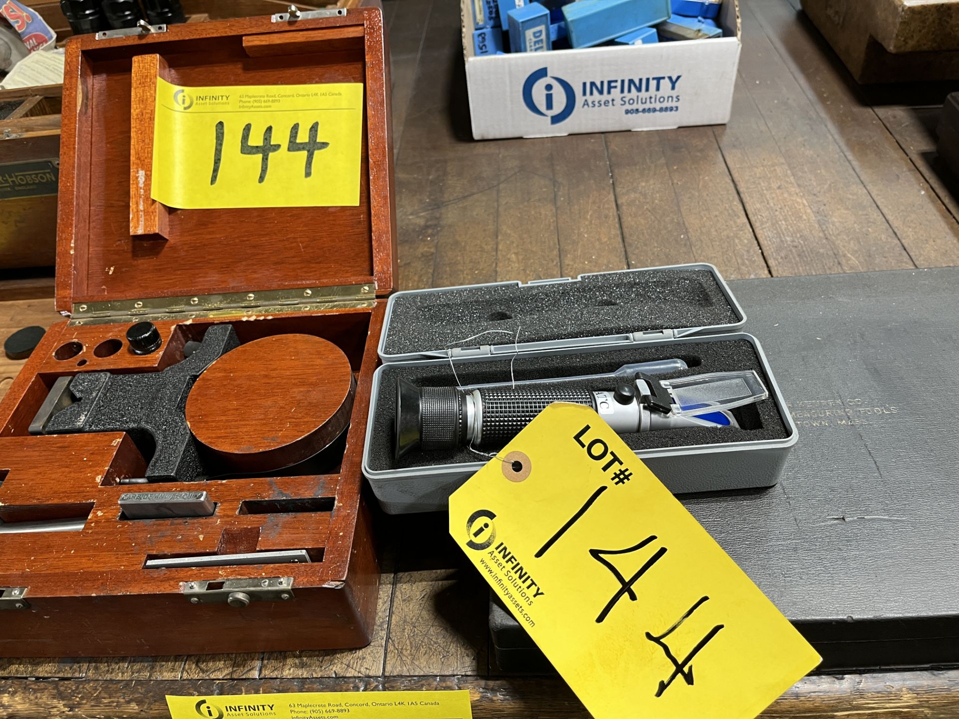 ATC REFRACTOMETER AND PRATT & WHITNEY TEST AND MEASUREMENT SET