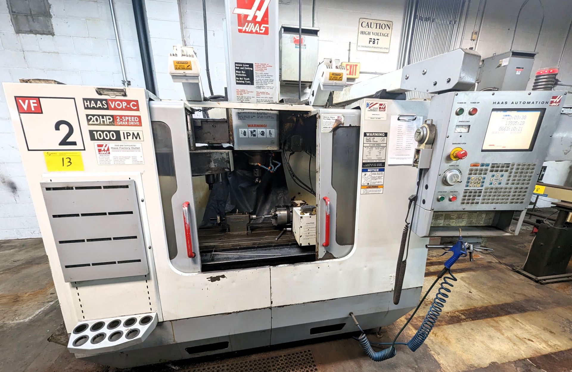 2005 HAAS VF-2B CNC VERTICAL MACHINING CENTER, CNC CONTROL, CAT40, (20) UMBRELLA ATC, 20HP 2-SPEED