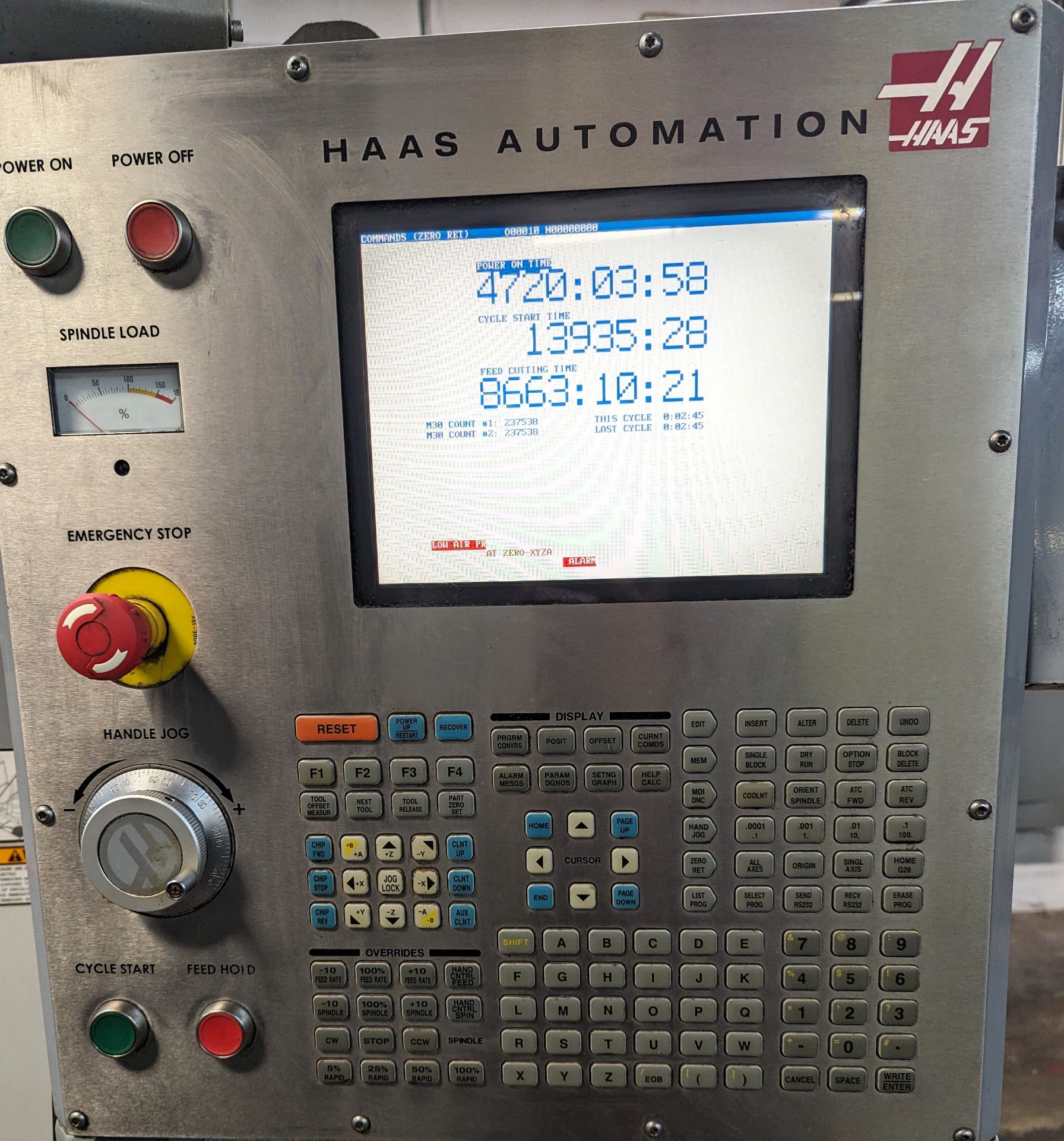 2005 HAAS VF-2B CNC VERTICAL MACHINING CENTER, CNC CONTROL, CAT40, (20) UMBRELLA ATC, 20HP 2-SPEED - Image 8 of 17