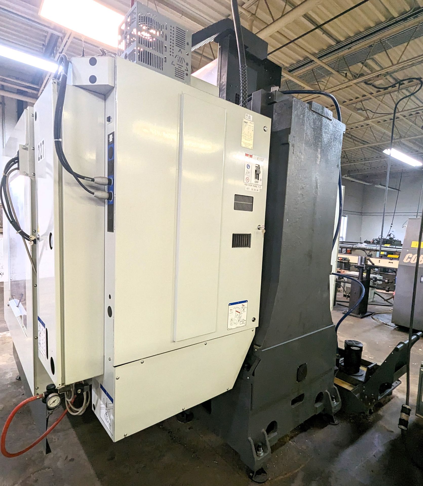 2019 HAAS VF-3 CNC VERTICAL MACHINING CENTER, CNC CONTROL, CAT40, 8,100 RPM SPINDLE, APPROX. 2,686 - Image 13 of 21