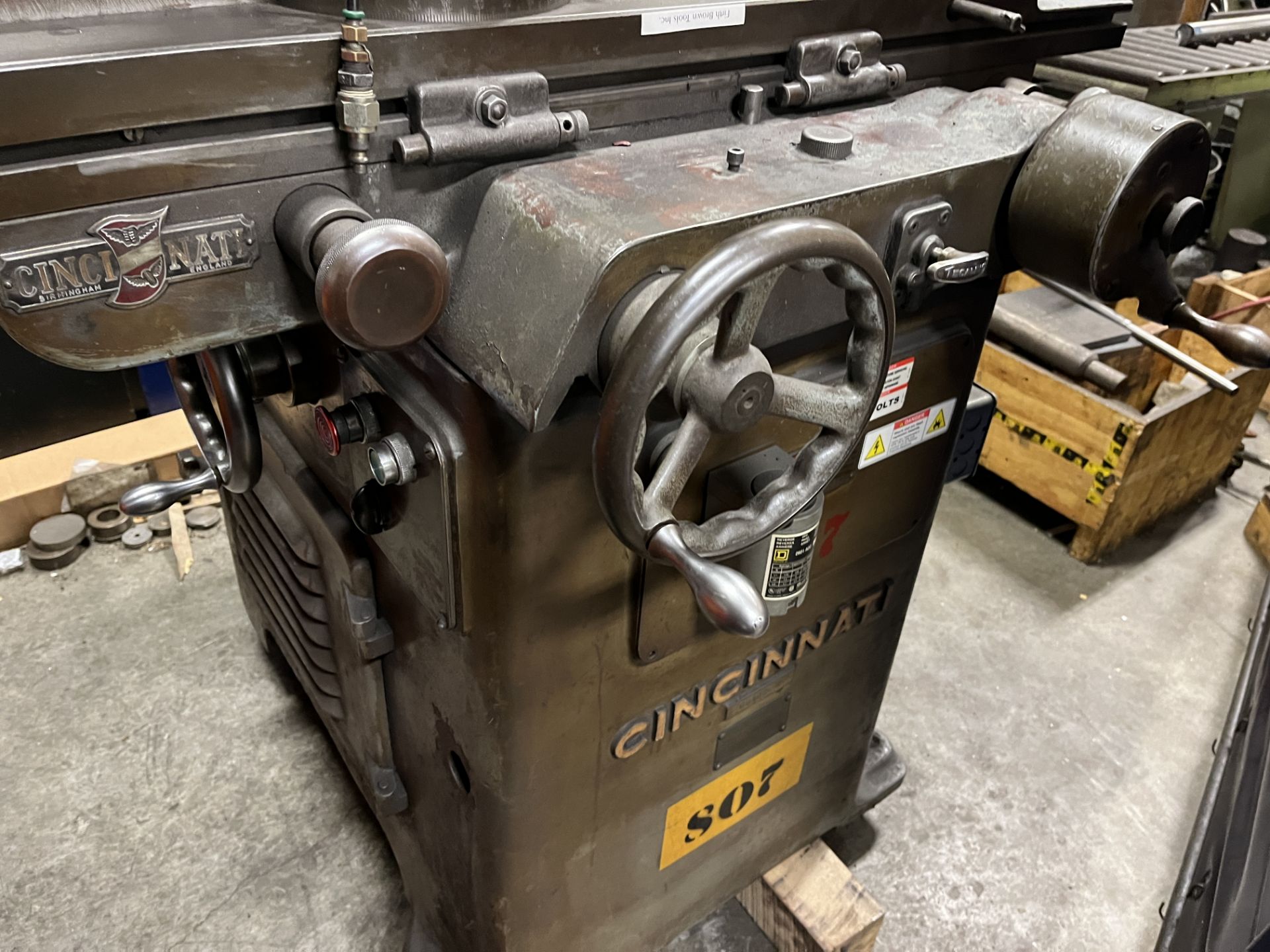 CINCINNATI TOOL GRINDER (LOCATED AT 1761 BISHOP STREET N, CAMBRIDGE, ONTARIO) - Image 4 of 4