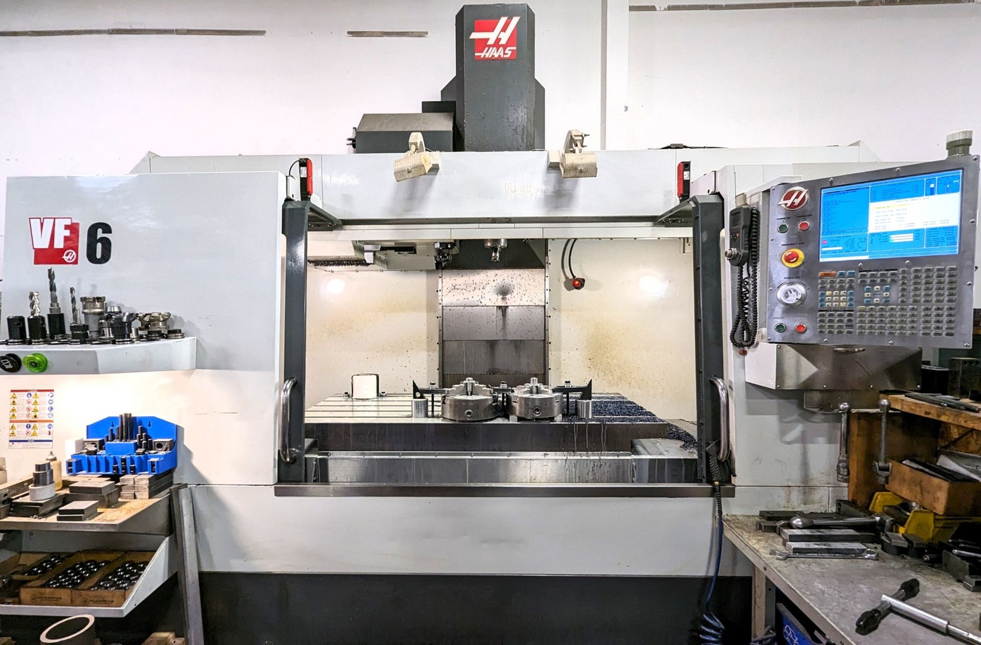 2012 HAAS VF6/40 CNC VERTICAL MACHINING CENTER, CNC CONTROL, 24” X 60” TABLE, 40 TAPER, 10,000 RPM - Image 2 of 25