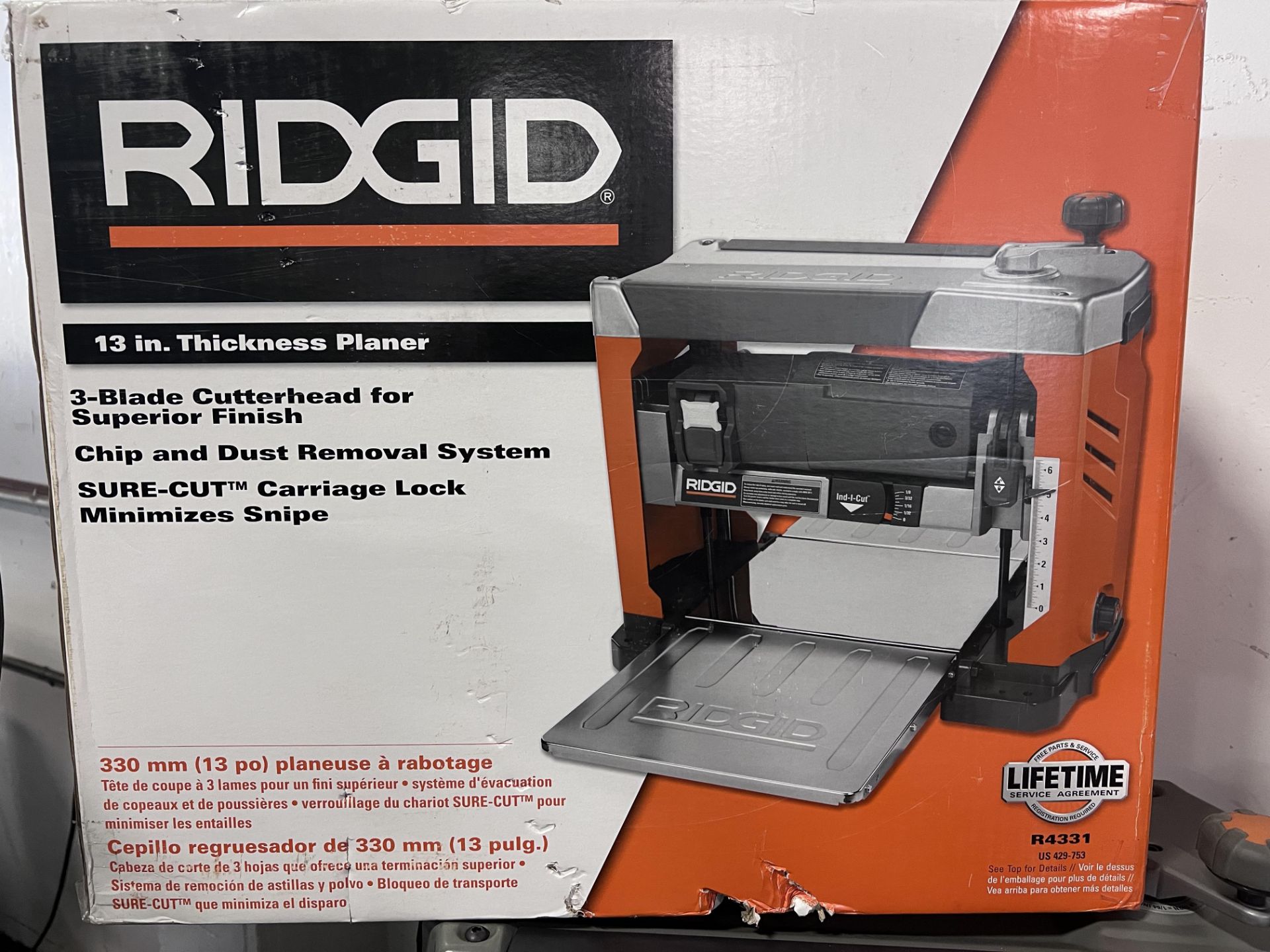 RIDGID 13" THICKNESS PLANER - Image 2 of 3