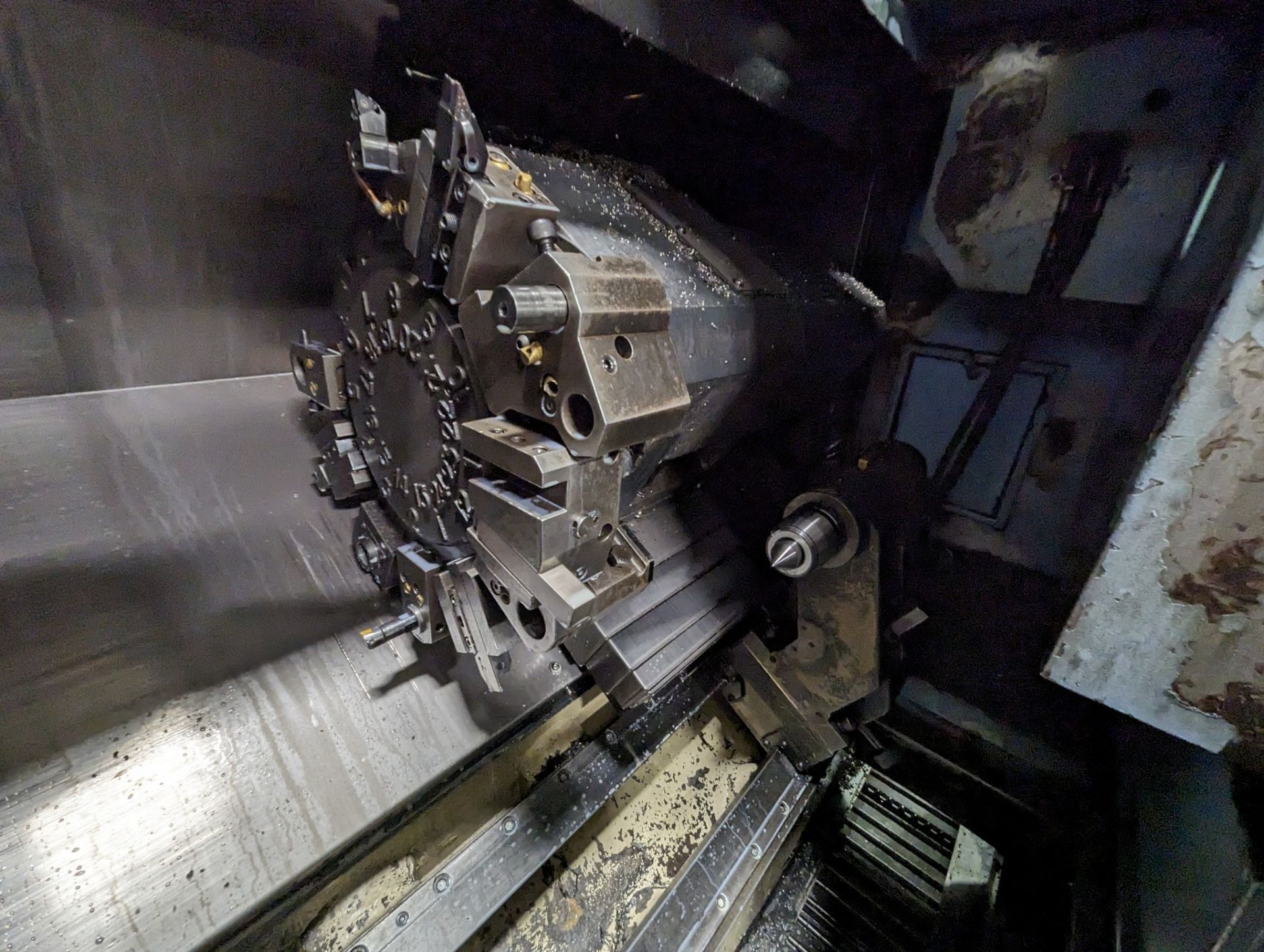 2008 DOOSAN LYNX 220LMA CNC TURNING CENTER, FANUC I SERIES CNC CONTROL, TURRET W/ LIVE TOOLING, 6” - Image 10 of 13