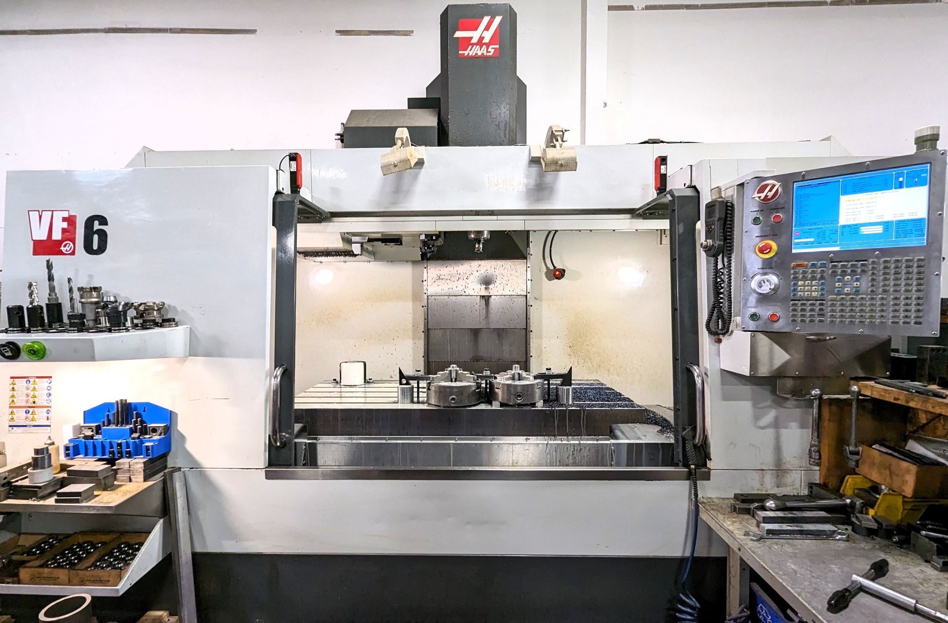 2012 HAAS VF6/40 CNC VERTICAL MACHINING CENTER, CNC CONTROL, 24” X 60” TABLE, 40 TAPER, 10,000 RPM - Image 2 of 17