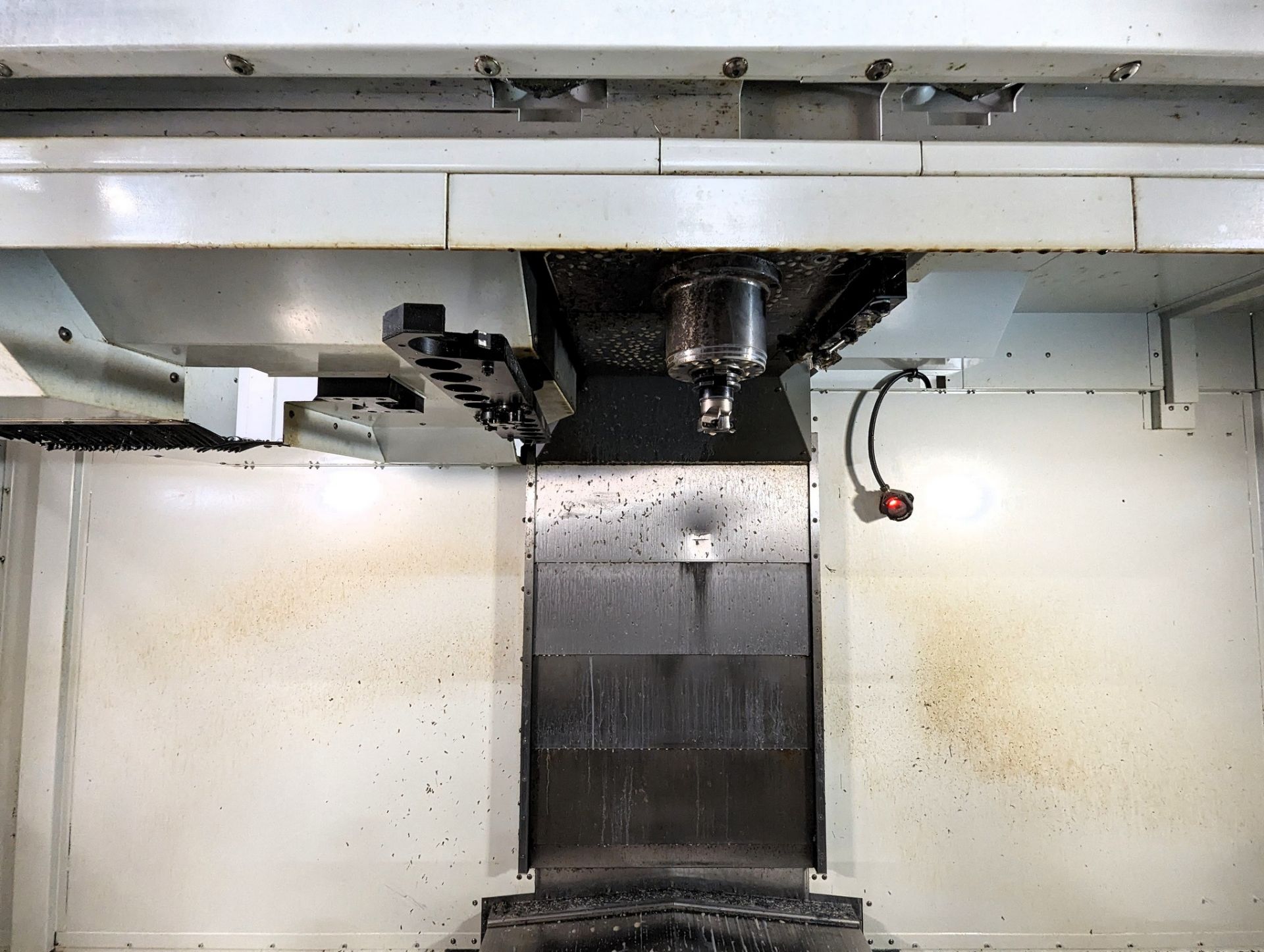 2012 HAAS VF6/40 CNC VERTICAL MACHINING CENTER, CNC CONTROL, 24” X 60” TABLE, 40 TAPER, 10,000 RPM - Bild 8 aus 25