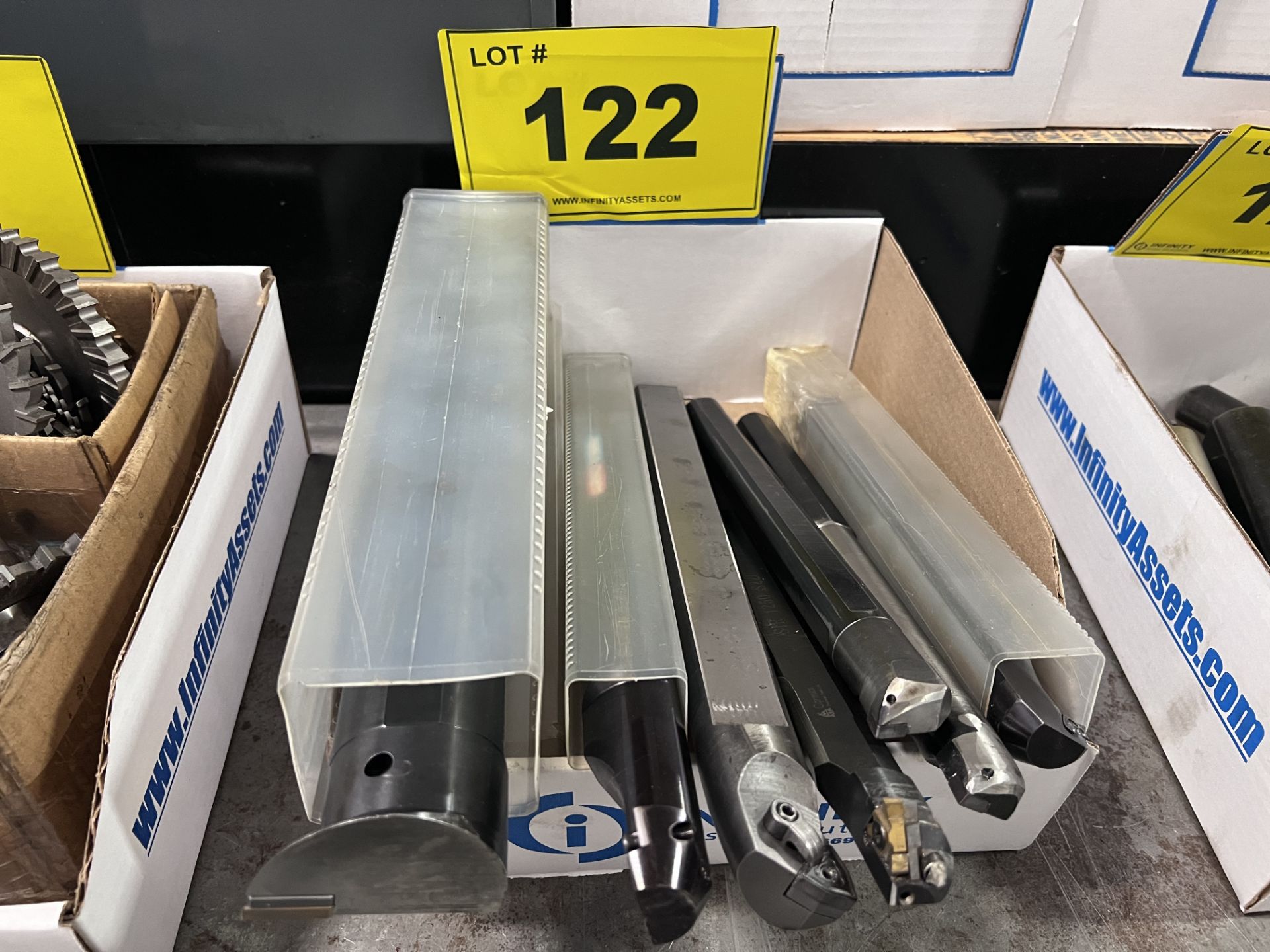 BOX OF CARBIDE CUTTER INSERT BARS