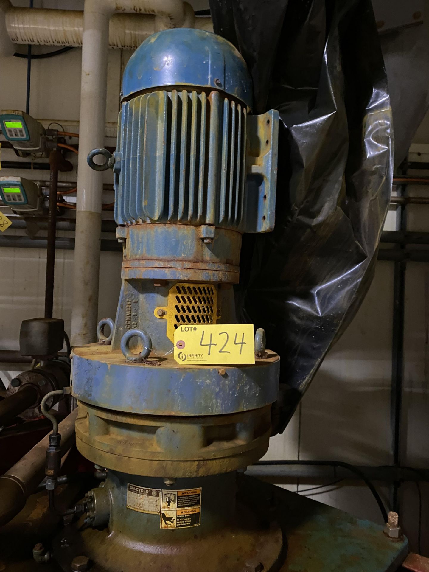 WEG MOTOR 7.5HP W/ CHEMINEER GEARBOX AND AGITATOR (RIGGING FEE $275 USD)