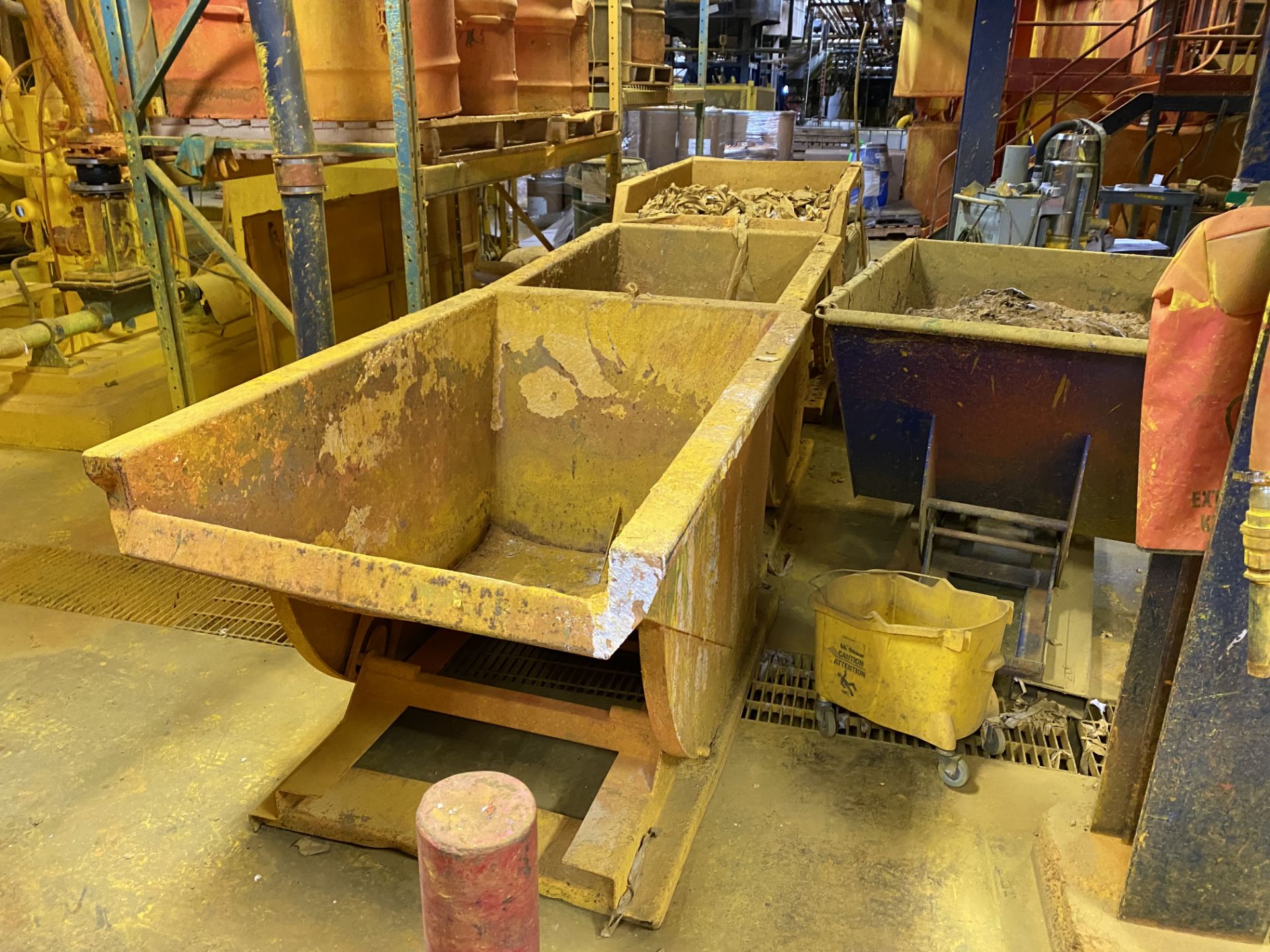LOT OF (5) ULINE DUMP HOPPERS (NEED TO BE EMPTIED/CLEANED) - Image 4 of 4