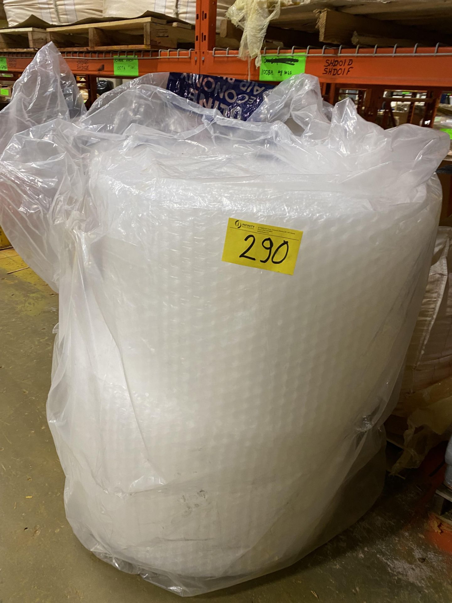 BUBBLE WRAP ROLL AND PALLET OF PLASTIC BAG ROLLS / CARTONS - Image 2 of 5