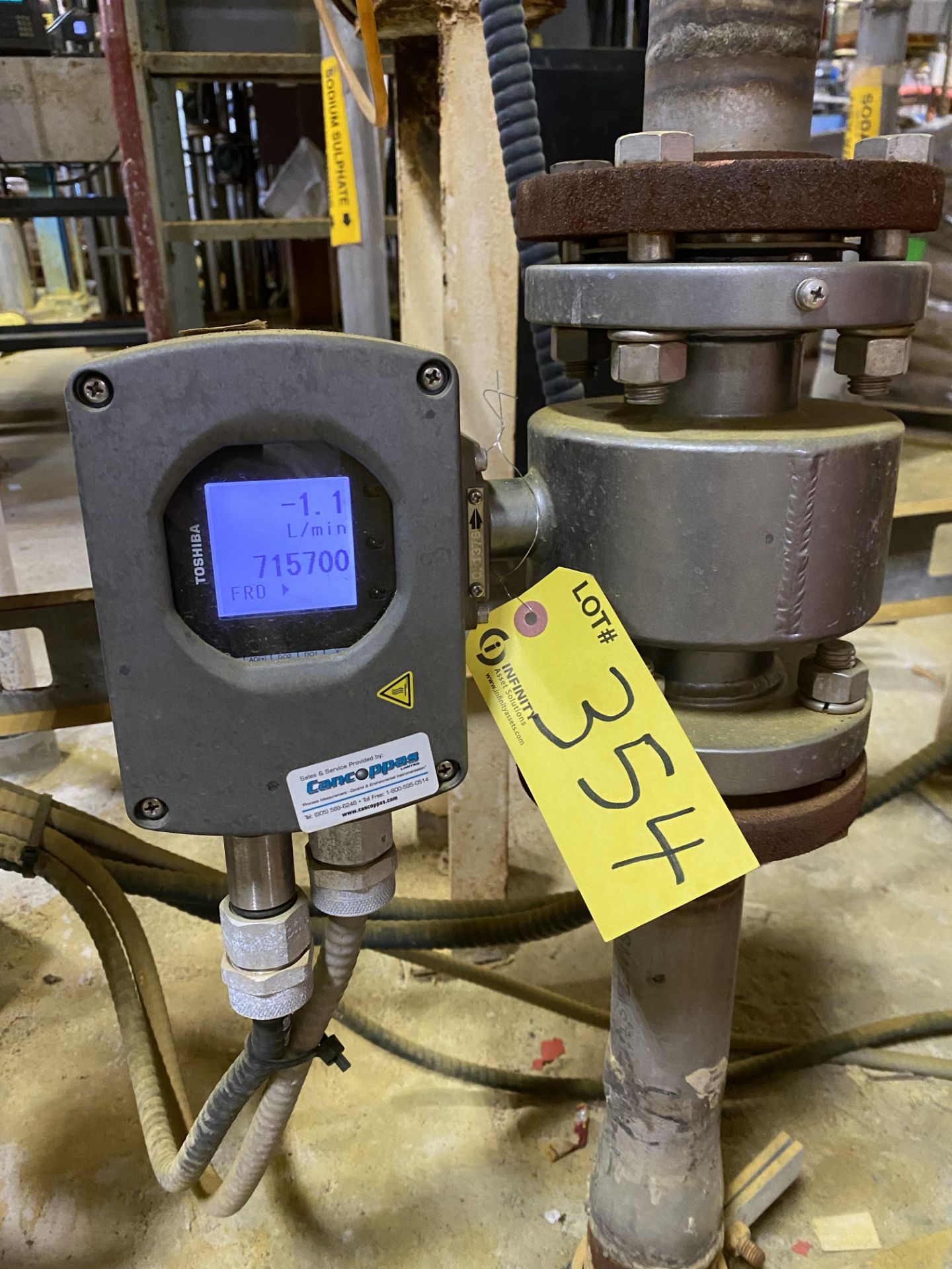 TOSHIBA ELECTROMAGNETIC FLOW METER W/ DRO (RIGGING FEE $75 USD)