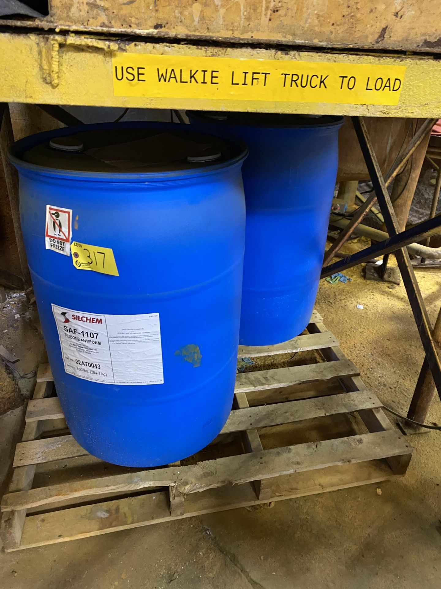 LOT OF (2) 55 GALLON DRUMS OF SAF-1107 SILICONE ANTI FOAM - Image 3 of 3