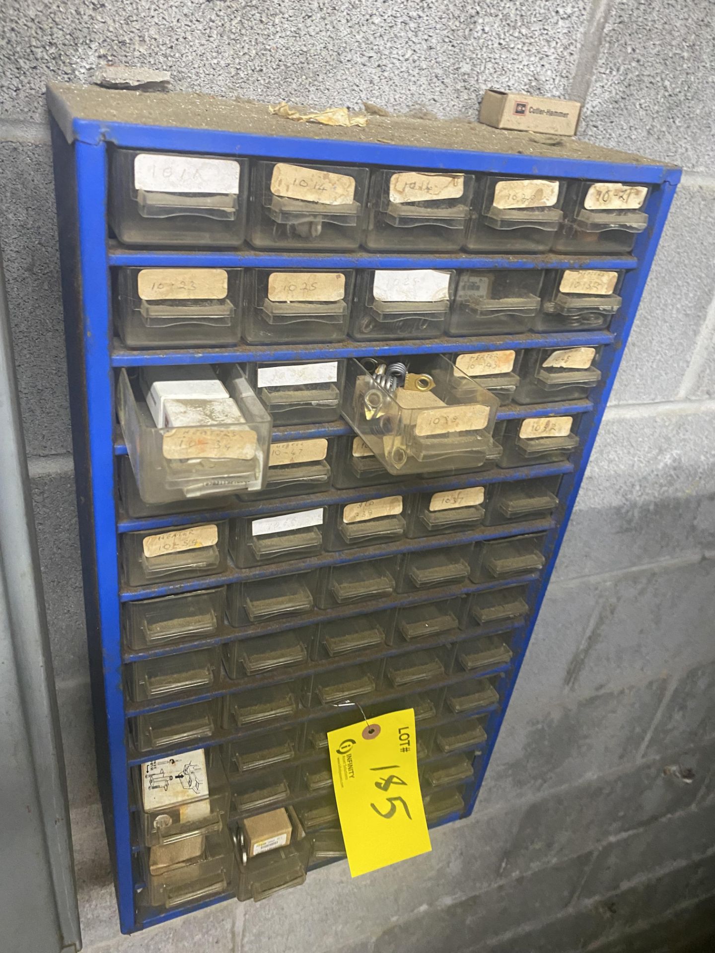 ELECTRICAL JOB BOX W/ CONTENTS, LADDER, FUSE BINS STORAGE RACK / FUSES, WALL MOUNTED PARTS CABINET - Image 6 of 7