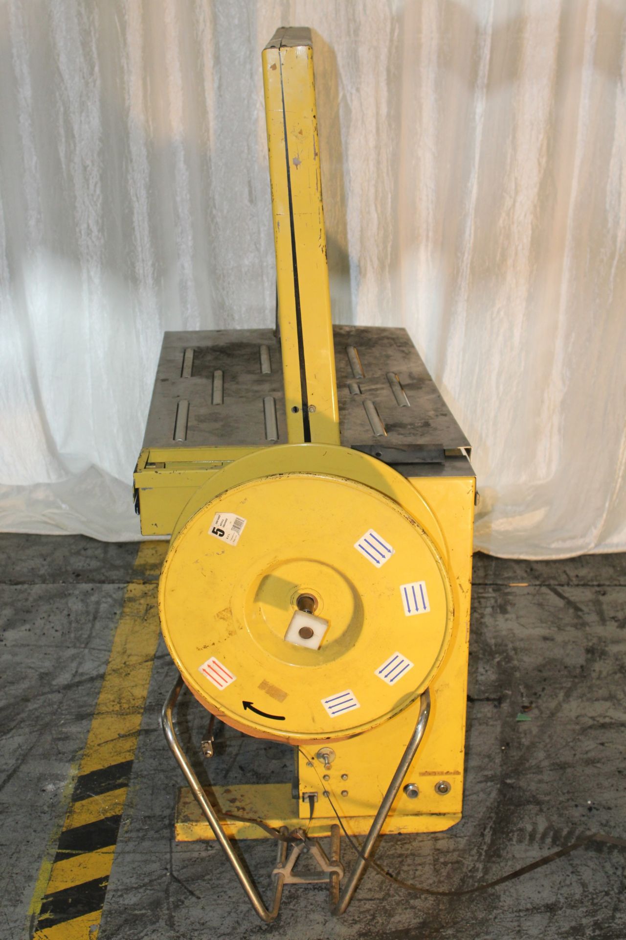AUTOMATIC STRAPPING MACHINE - Image 6 of 9