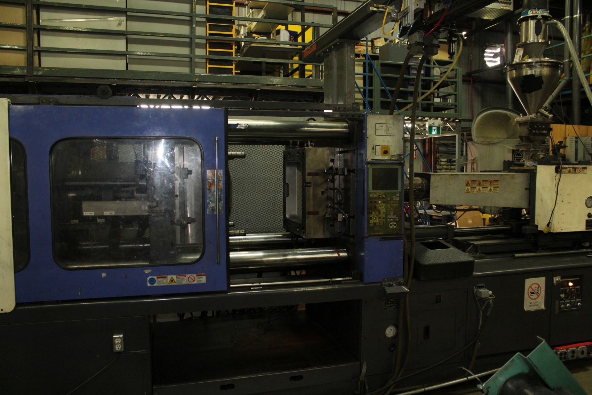 LG GOLD STAR 500H INJECTION MOLDER, 500-TON CAP. - Image 7 of 38