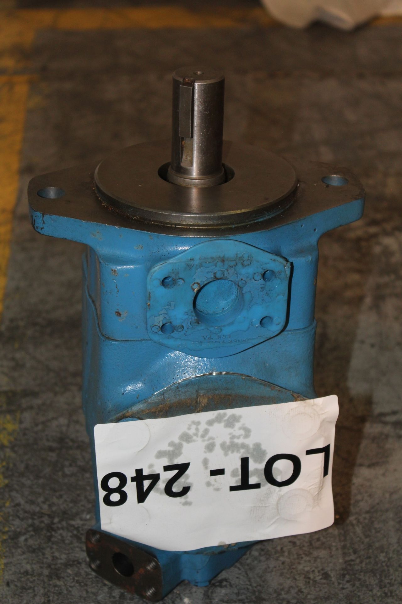 HYDRAULIC PUMP - Image 3 of 5