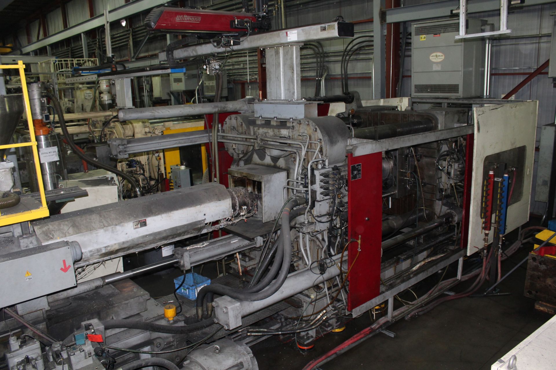 LG GOLD STAR 950M INJECTION MOLDER, 950-TON CAP. - Image 6 of 27