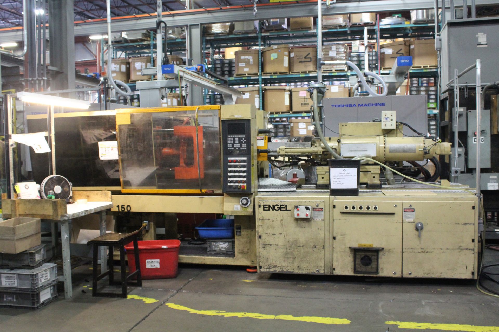 ENGEL ES 330/70 HL 70-TON INJECTION MOLDER - Image 6 of 22