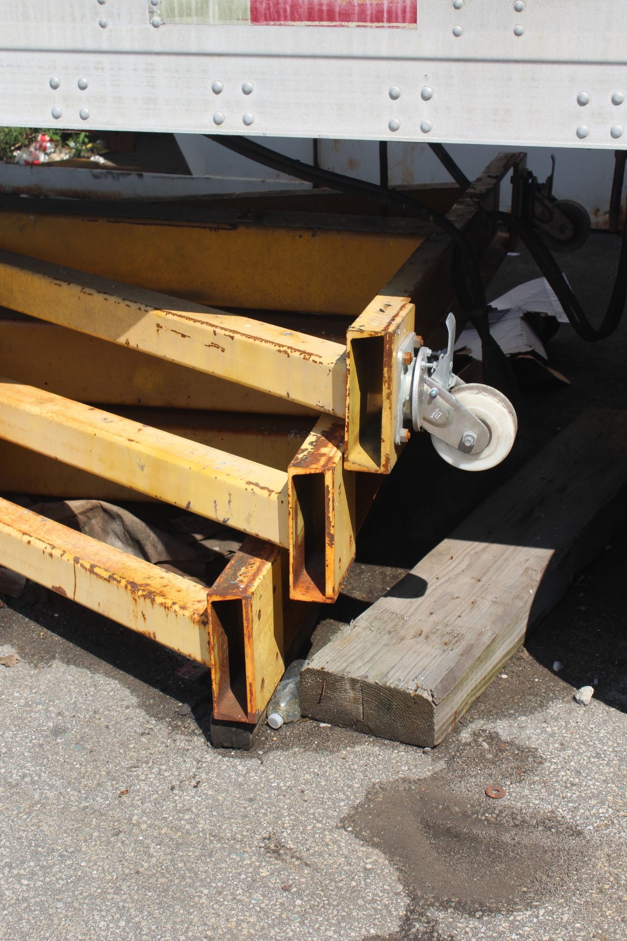 LOT OF (3) OBRIEN A-FRAME FOR CRANE W/ WHEELS - Image 4 of 21