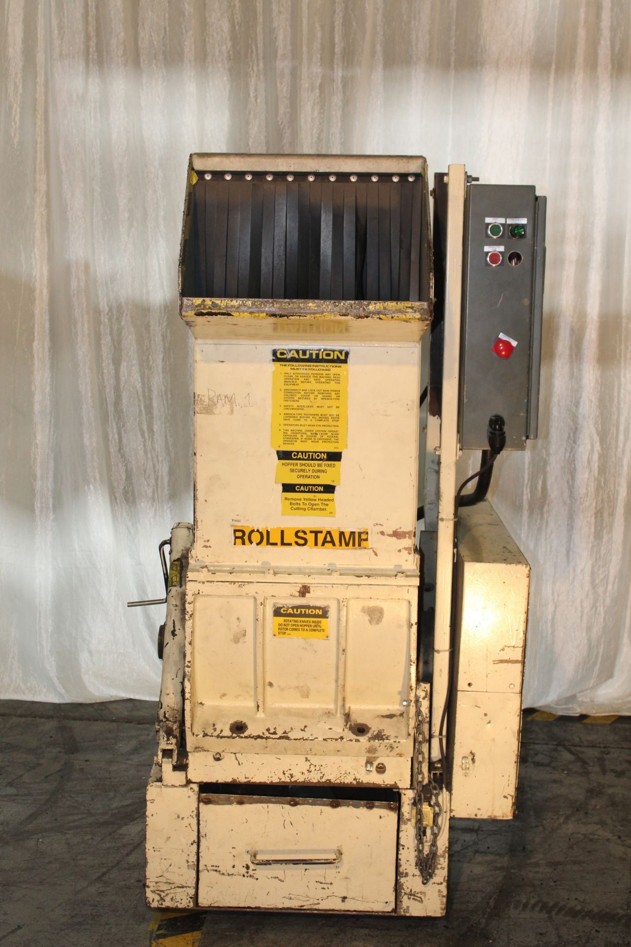 BATTENFELD GRANULATOR - Image 11 of 11