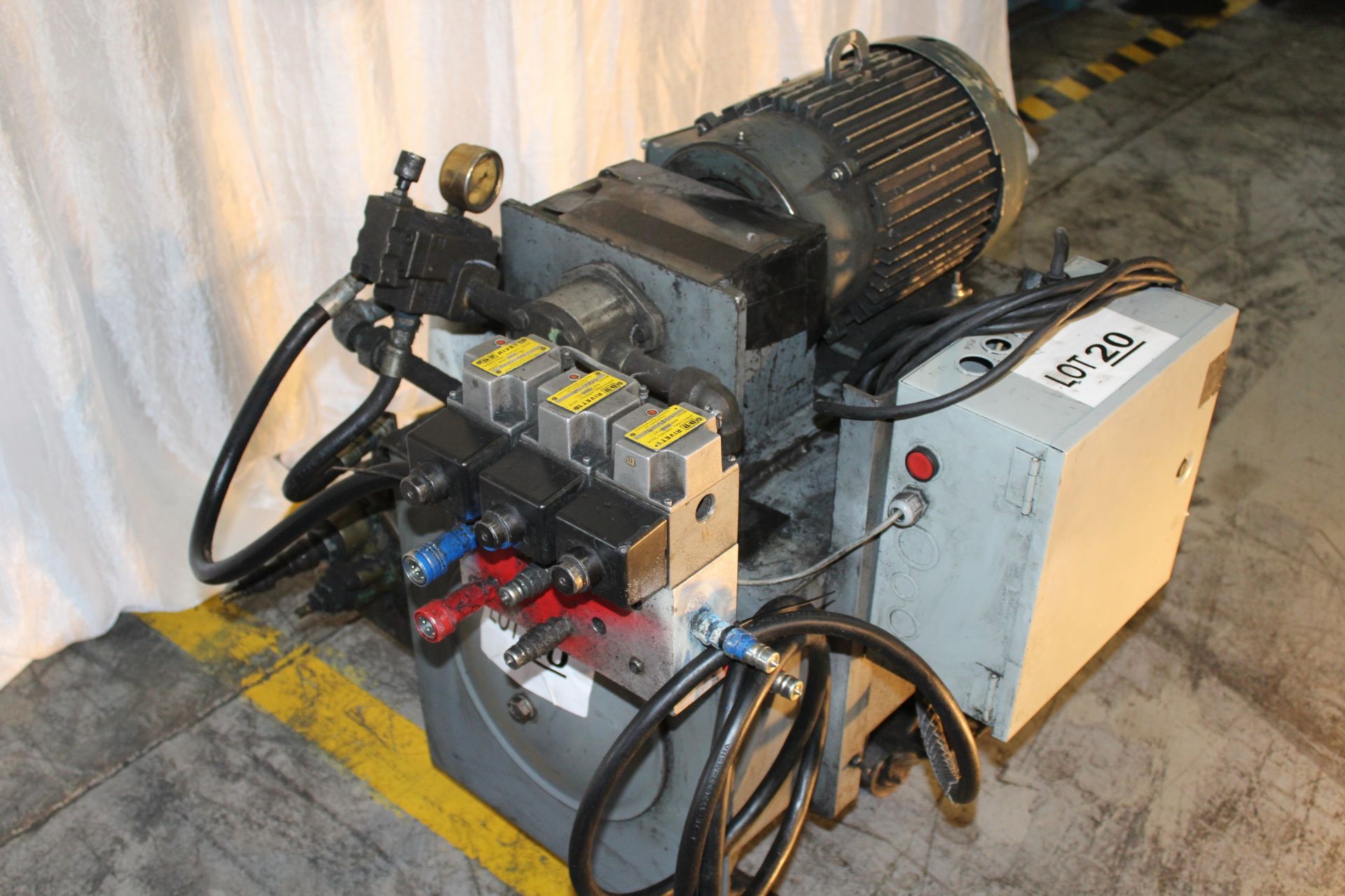 HYDRAULIC POWER PACK - Image 4 of 15