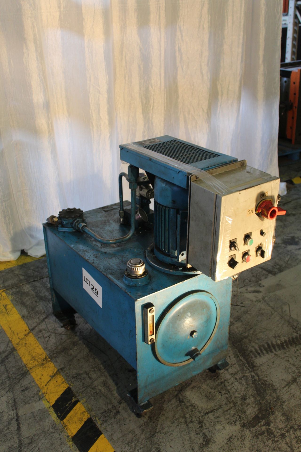 HYDRAULIC POWER PACK - Image 8 of 12