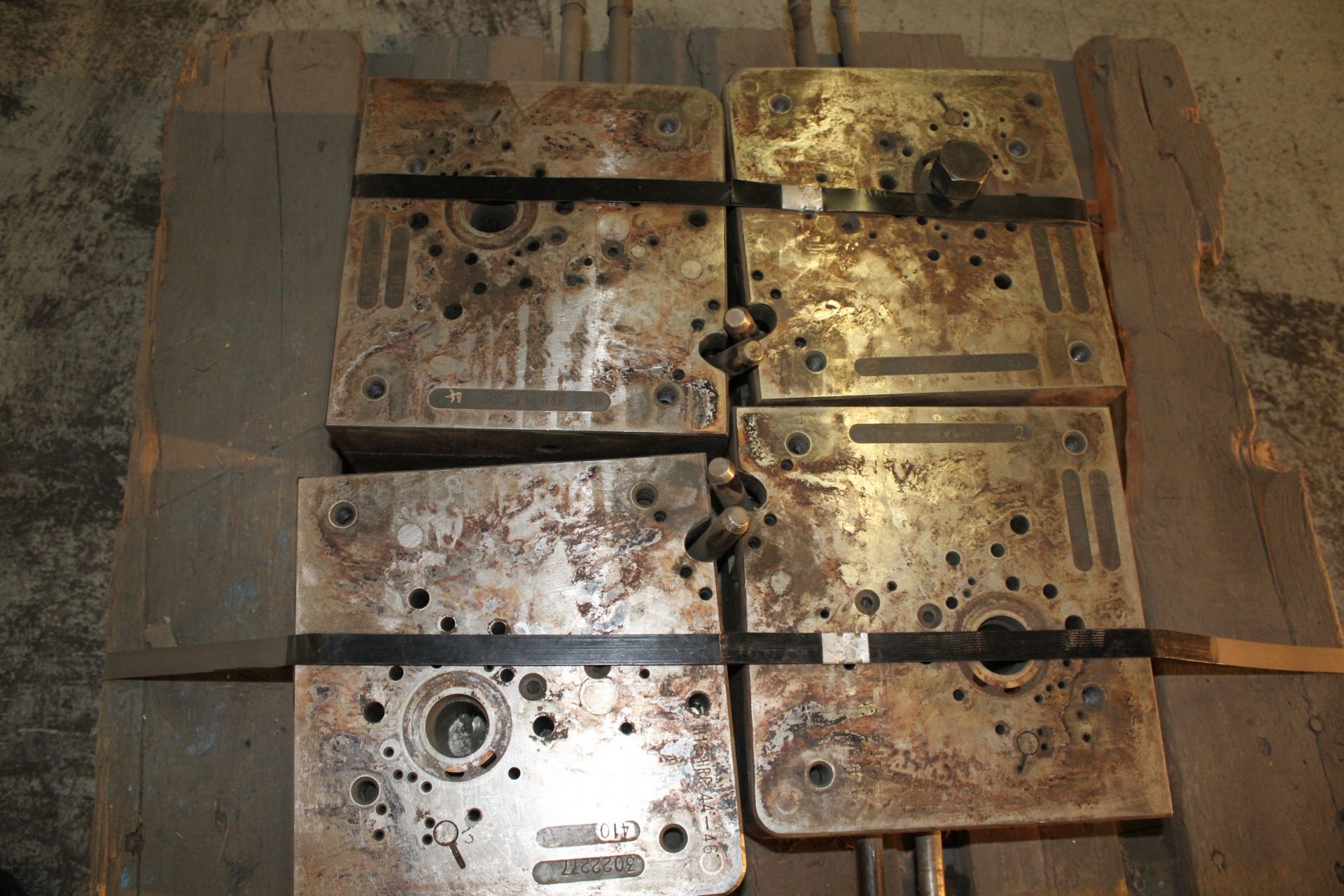 STEEL MOLD - Image 6 of 8