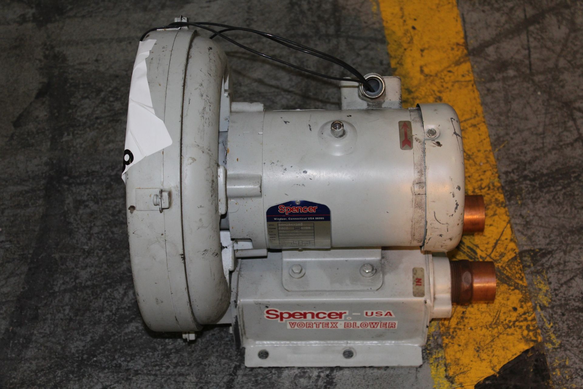 VACUUM PUMP