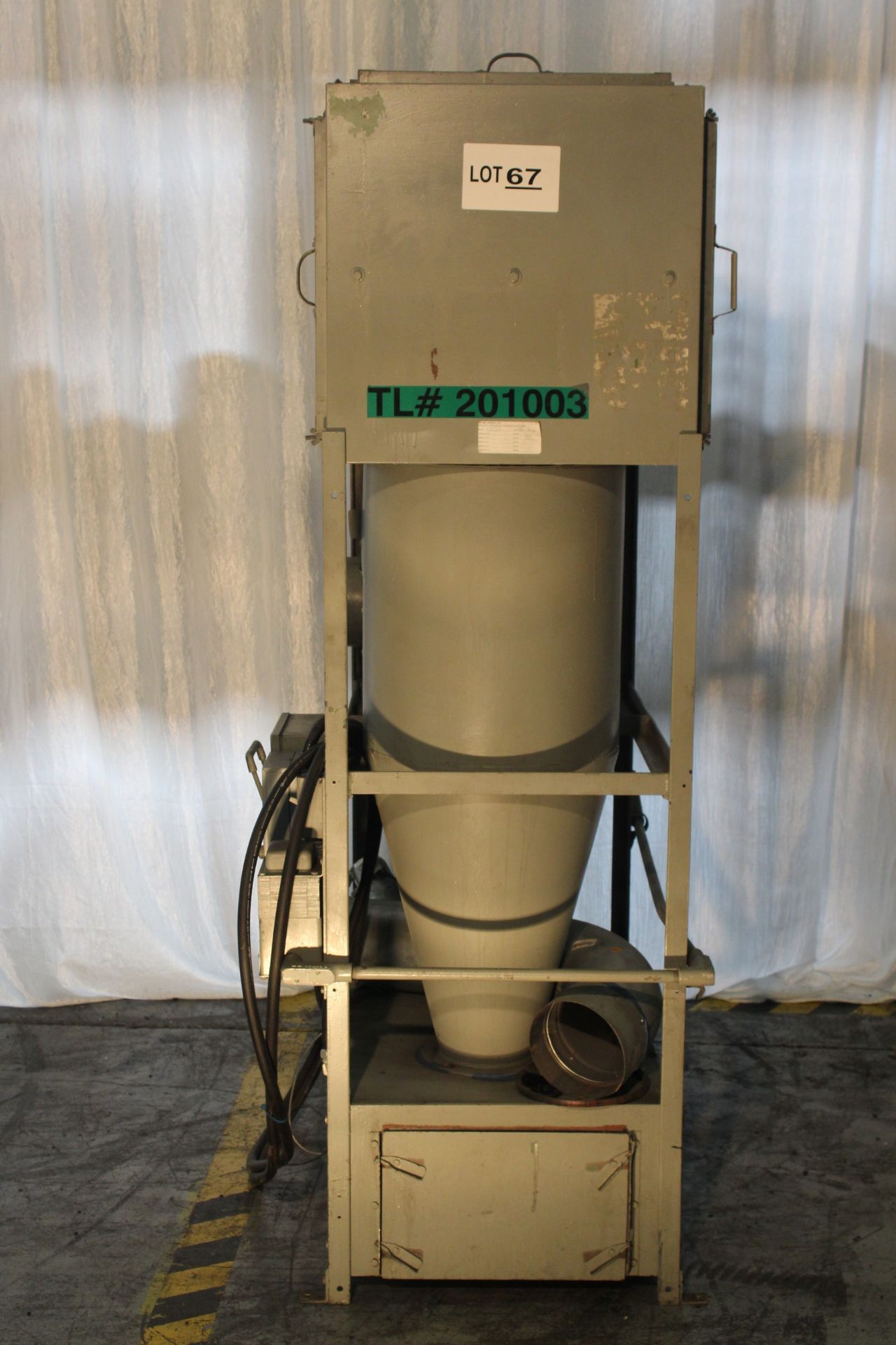 DUST SEPARATOR