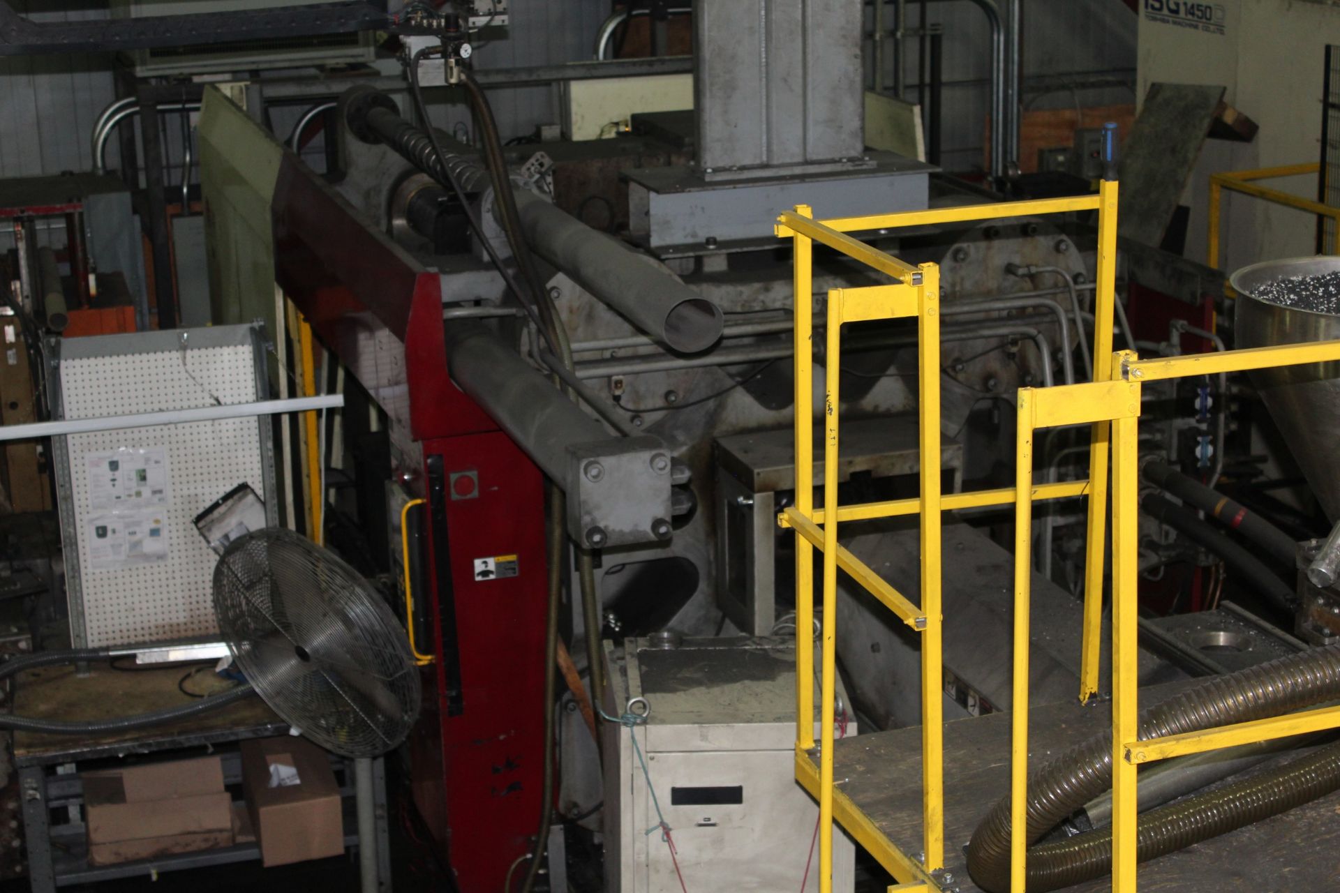 LG GOLD STAR 950M INJECTION MOLDER, 950-TON CAP. - Image 18 of 27